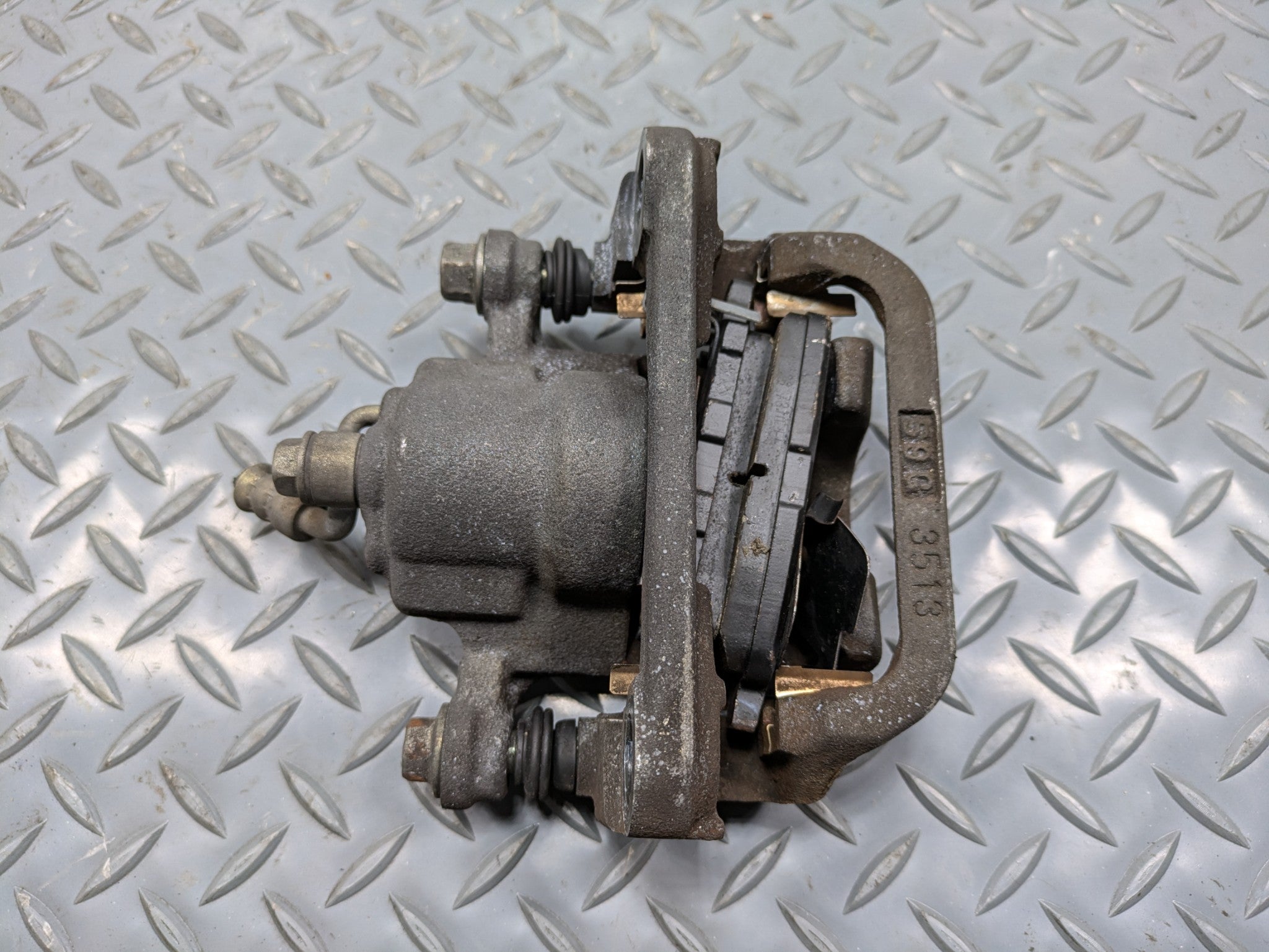 2004 - 2006 OEM NISSAN MAXIMA REAR RIGHT PASSENGER SIDE BRAKE CALIPER ASSEMBLY