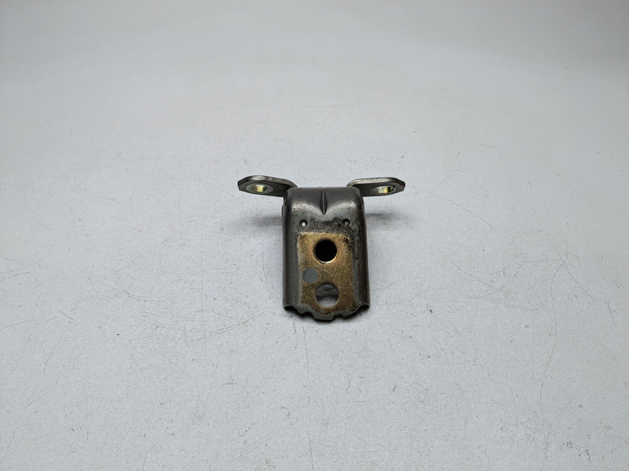 2004 - 2006 OEM NISSAN MAXIMA REAR LEFT DRIVER SIDE DOOR HINGE LATCHES