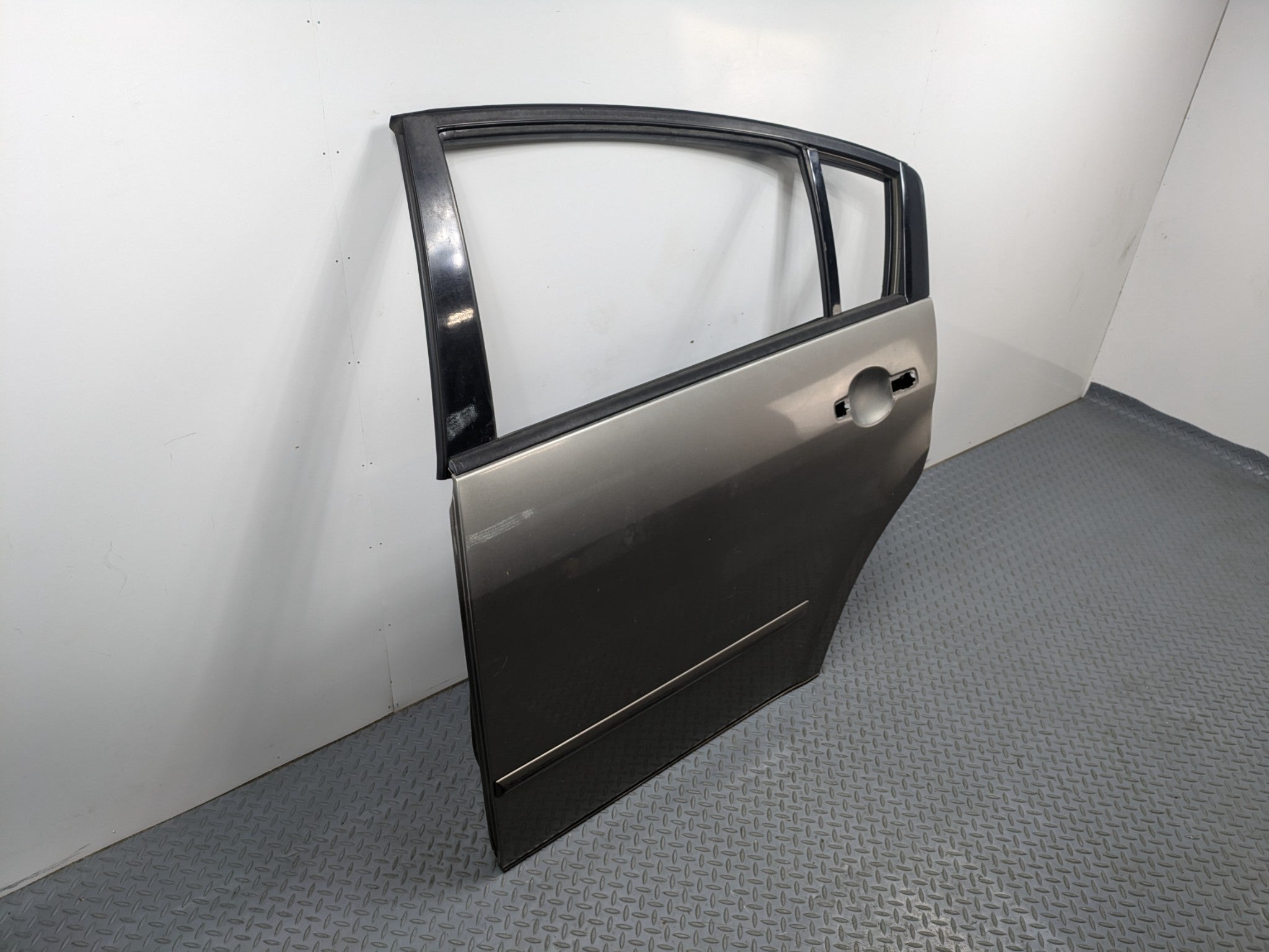 2004 - 2006 OEM NISSAN MAXIMA REAR LEFT DRIVER SIDE DOOR SHELL PANEL ASSEMBLY