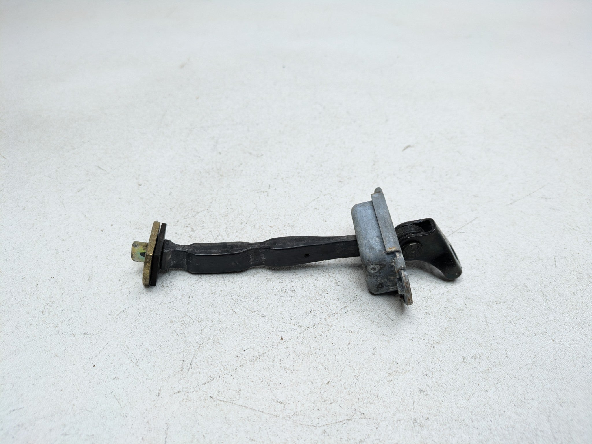 2004 - 2006 OEM NISSAN MAXIMA REAR RIGHT PASSENGER SIDE DOOR CHECK STRAP STOPPER