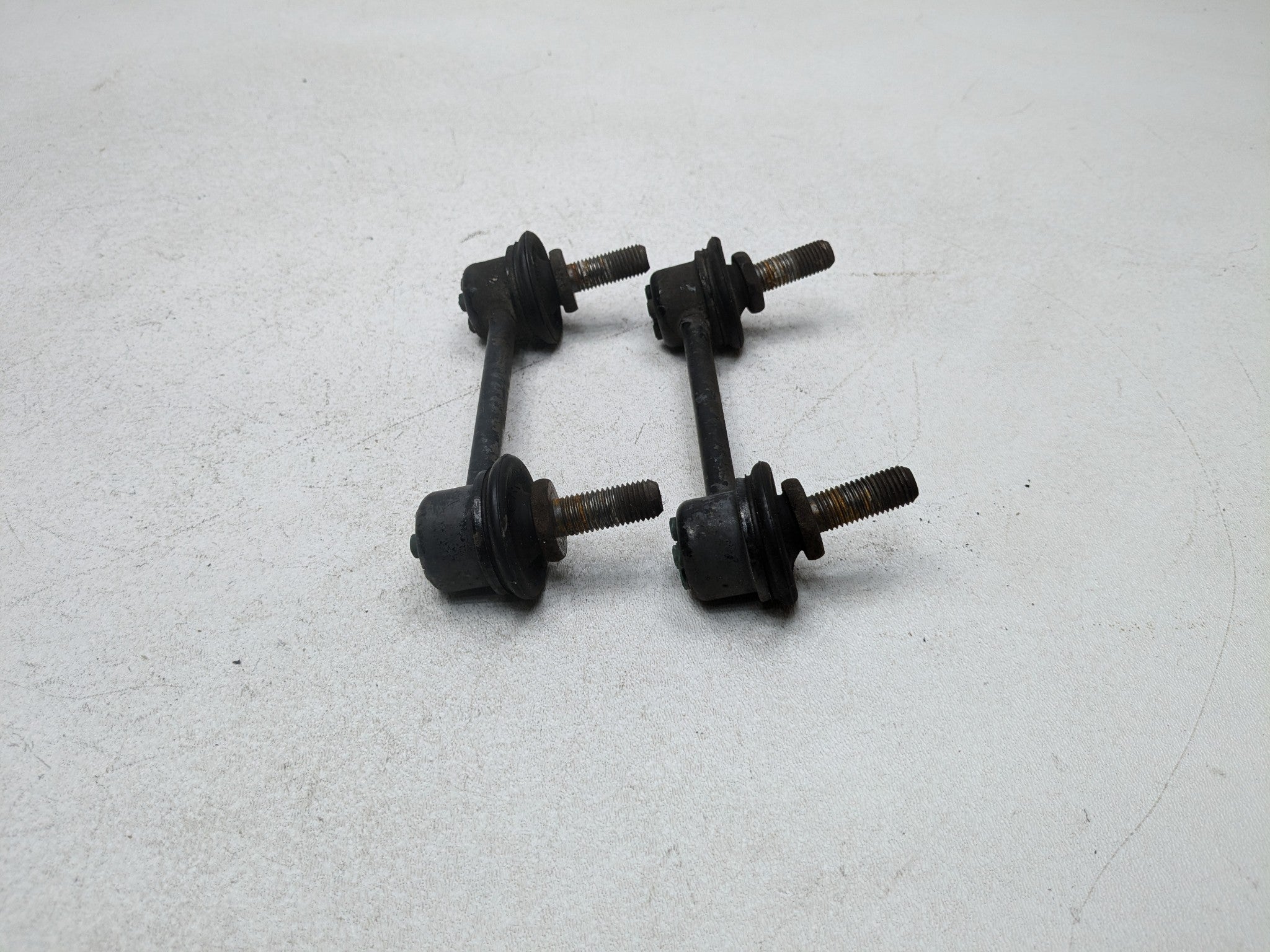 2004 - 2006 OEM NISSAN MAXIMA REAR LEFT AND RIGHT SIDE STABILIZER SWAY BAR LINK