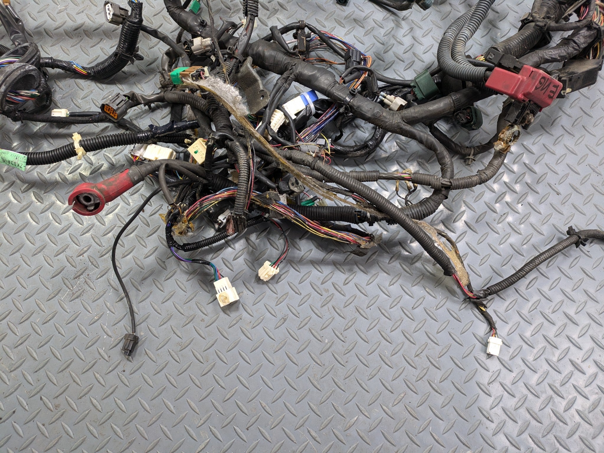 2004 - 2006 OEM NISSAN MAXIMA INTERIOR ENGINE WIRE HARNESS CABLE AND CONNECTOR