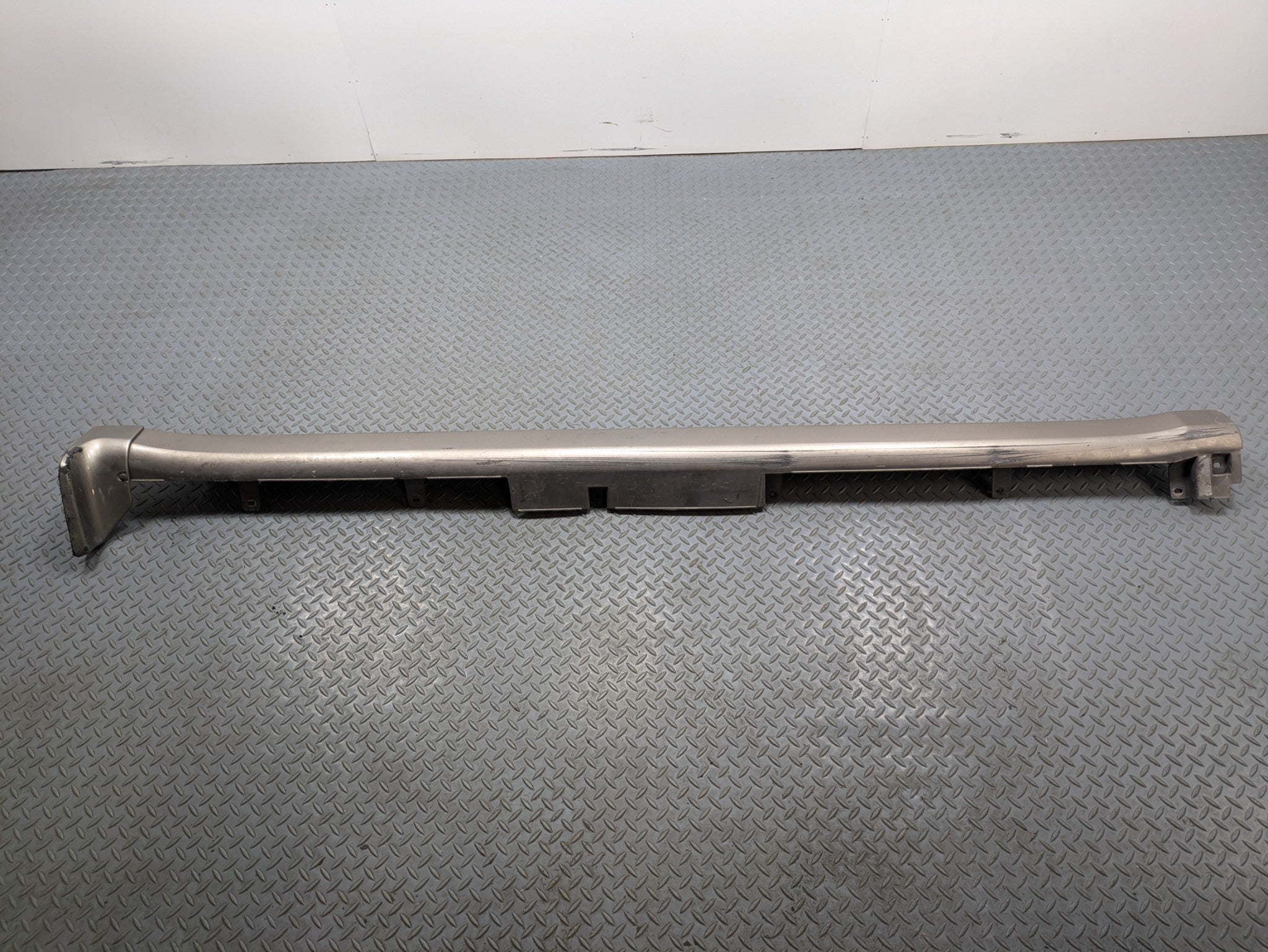 2004 - 2006 OEM NISSAN MAXIMA LEFT DRIVER SIDE ROCKER MOLDING TRIM PANEL