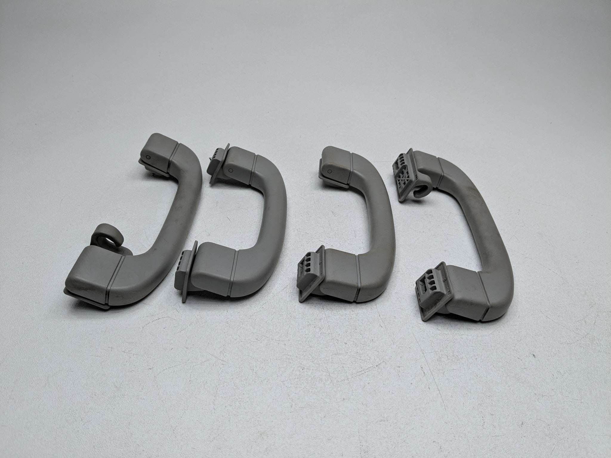 06 - 08 OEM BMW 328I FRONT AND REAR INTERIOR UPPER ROOF OVERHEAD GRAB BAR HANDLE