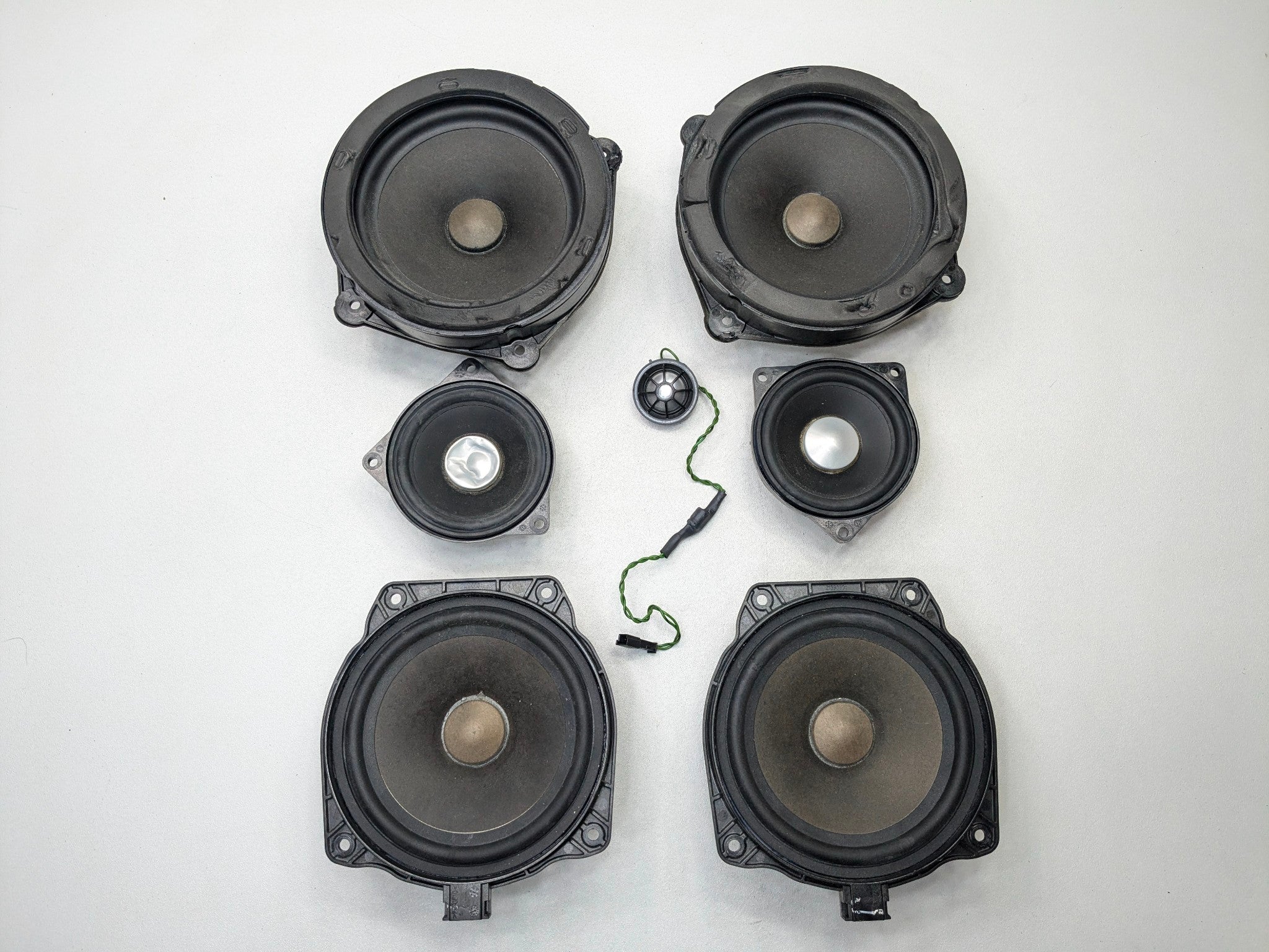 09 - 10 OEM MINI COOPER CONVERTIBLE INTERIOR AUDIO SOUND SYSTEM SPEAKER SET OF 7