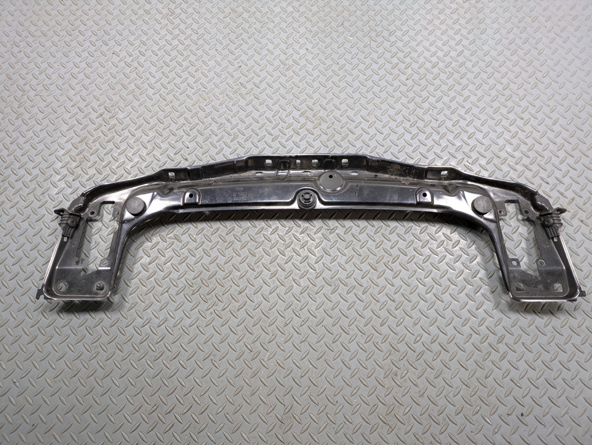 2016 - 2019 OEM BMW 330I FRONT UPPER RADIATOR SUPPORT BRACE PANEL