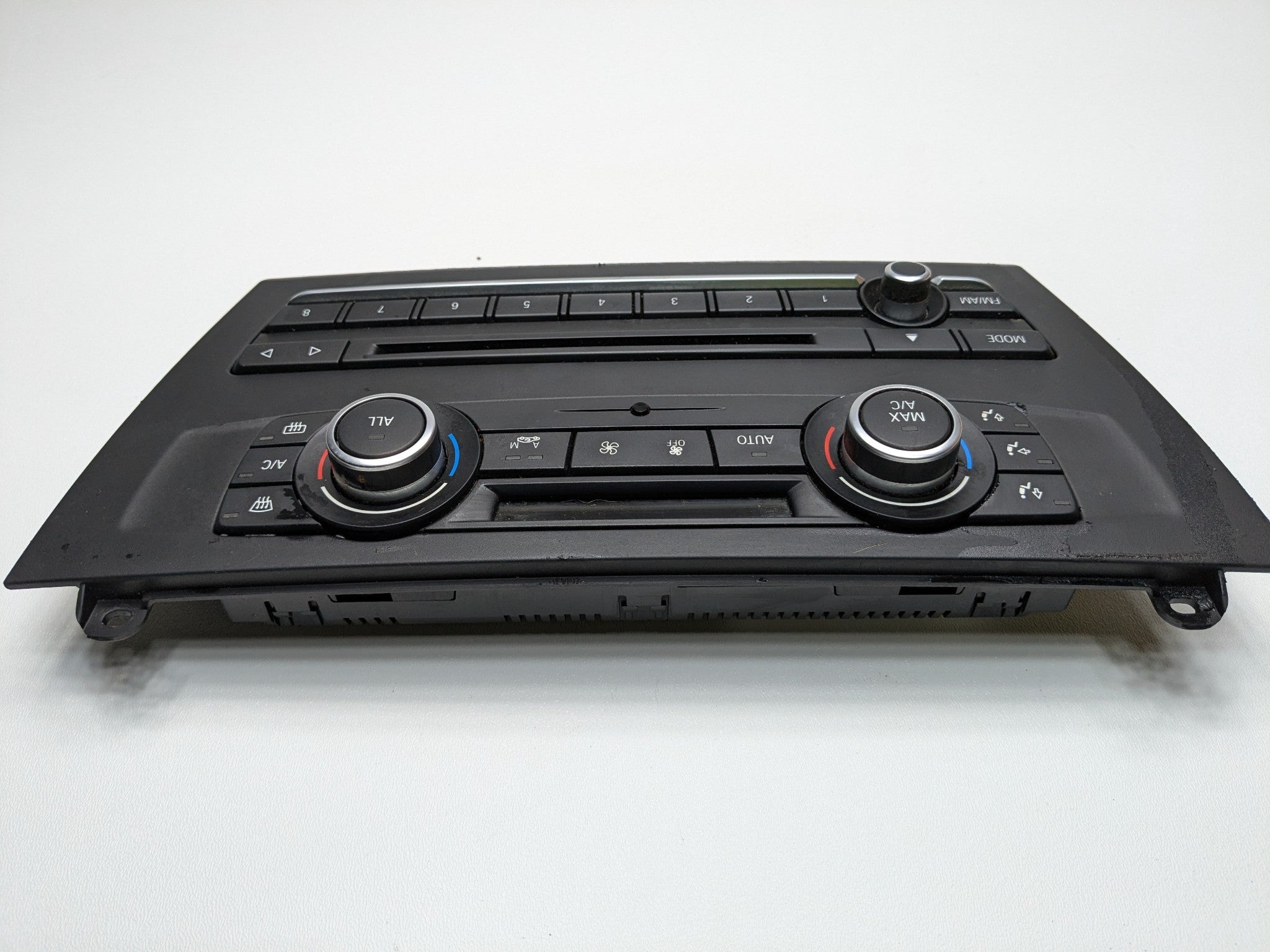 2010 - 2014 OEM BMW X3 AC HEATER TEMPERATURE CONTROL WITH AUDIO MODE SWITCH