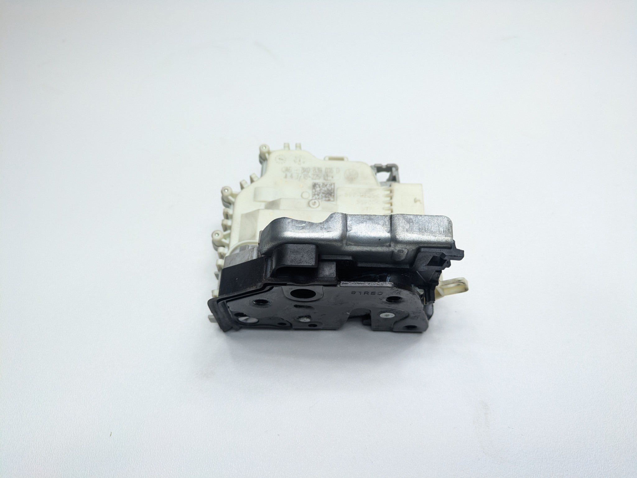 2017 - 2022 OEM AUDI S4 REAR RIGHT PASSENGER SIDE DOOR LATCH LOCK ACTUATOR