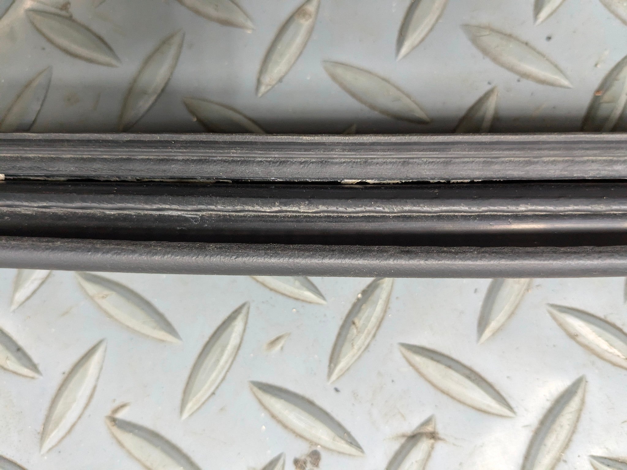 2017 - 2022 OEM AUDI S4 REAR TRUNK TAILGATE SEAL WEATHER STRIPPING RUBBER