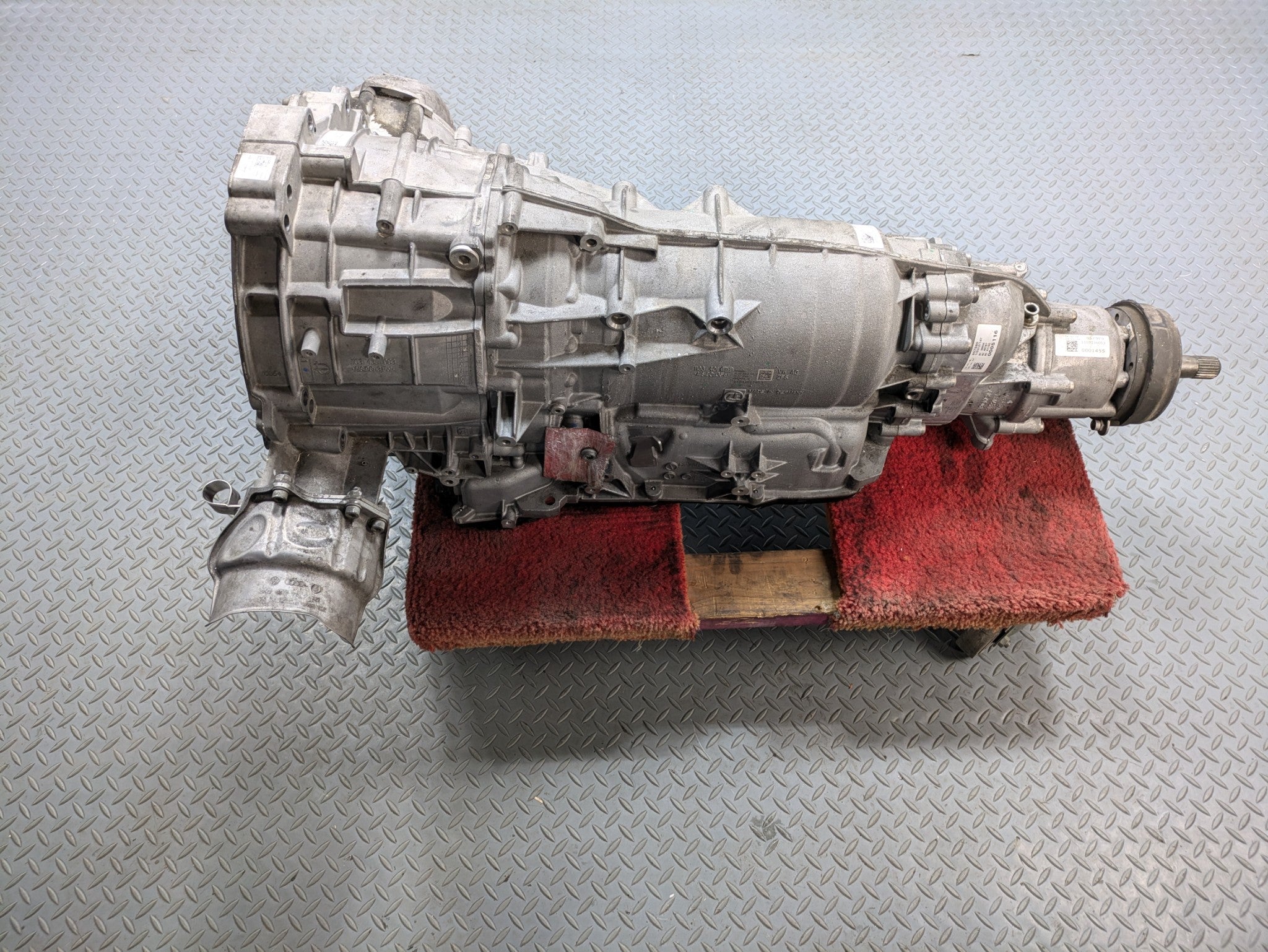 2017 - 2022 OEM AUDI S4 3.0L AUTOMATIC TRANSMISSION ASSEMBLY 8 SPEED