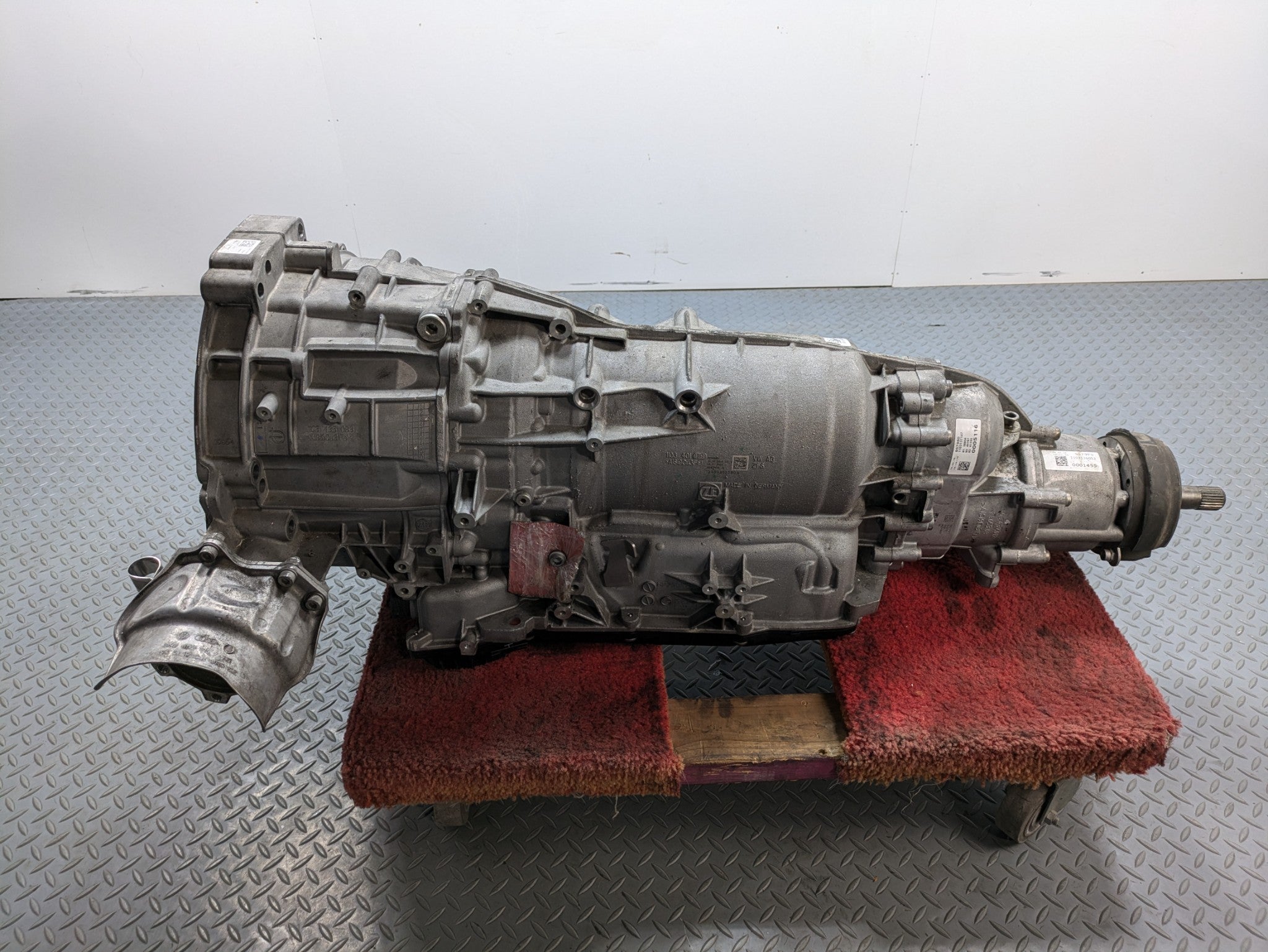 2017 - 2022 OEM AUDI S4 3.0L AUTOMATIC TRANSMISSION ASSEMBLY 8 SPEED