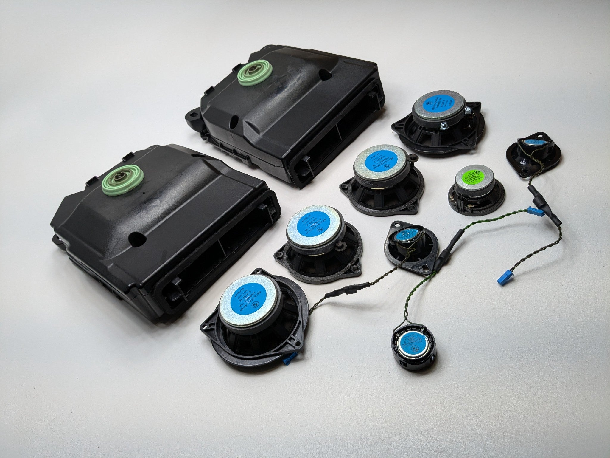 2006 - 2008 OEM BMW 328I INTERIOR AUDIO SOUND SYSTEM SPEAKER SET OF 10