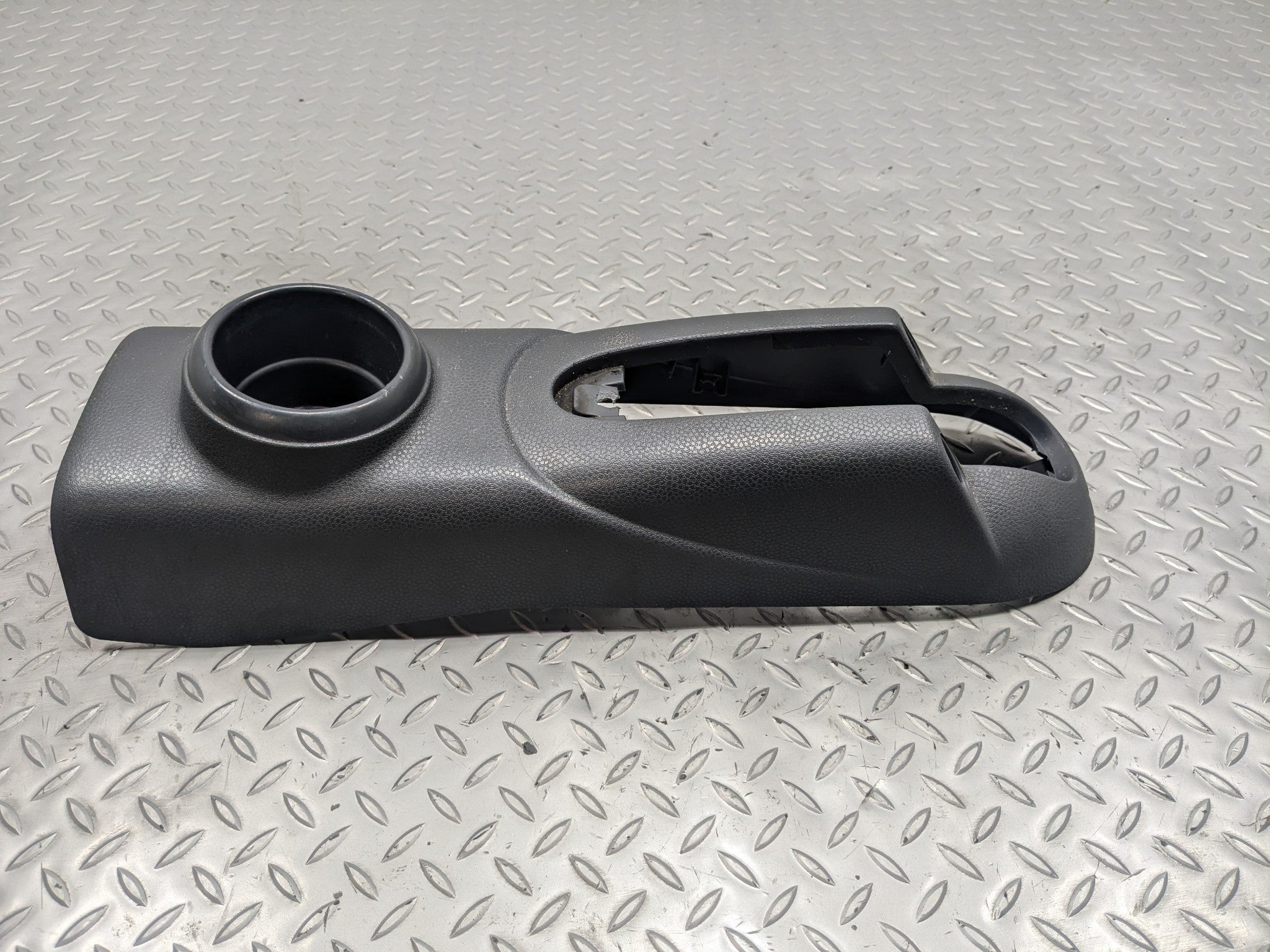 02 - 04 OEM MINI COOPER CENTER CONSOLE ARMREST LID STORAGE TOP CUP HOLDER BLACK