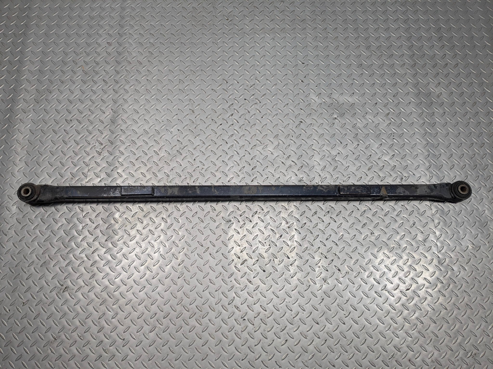 05 - 07 OEM JEEP GRAND CHEROKEE REAR STABILIZER BAR ANTI-SWAY BAR SUSPENSION