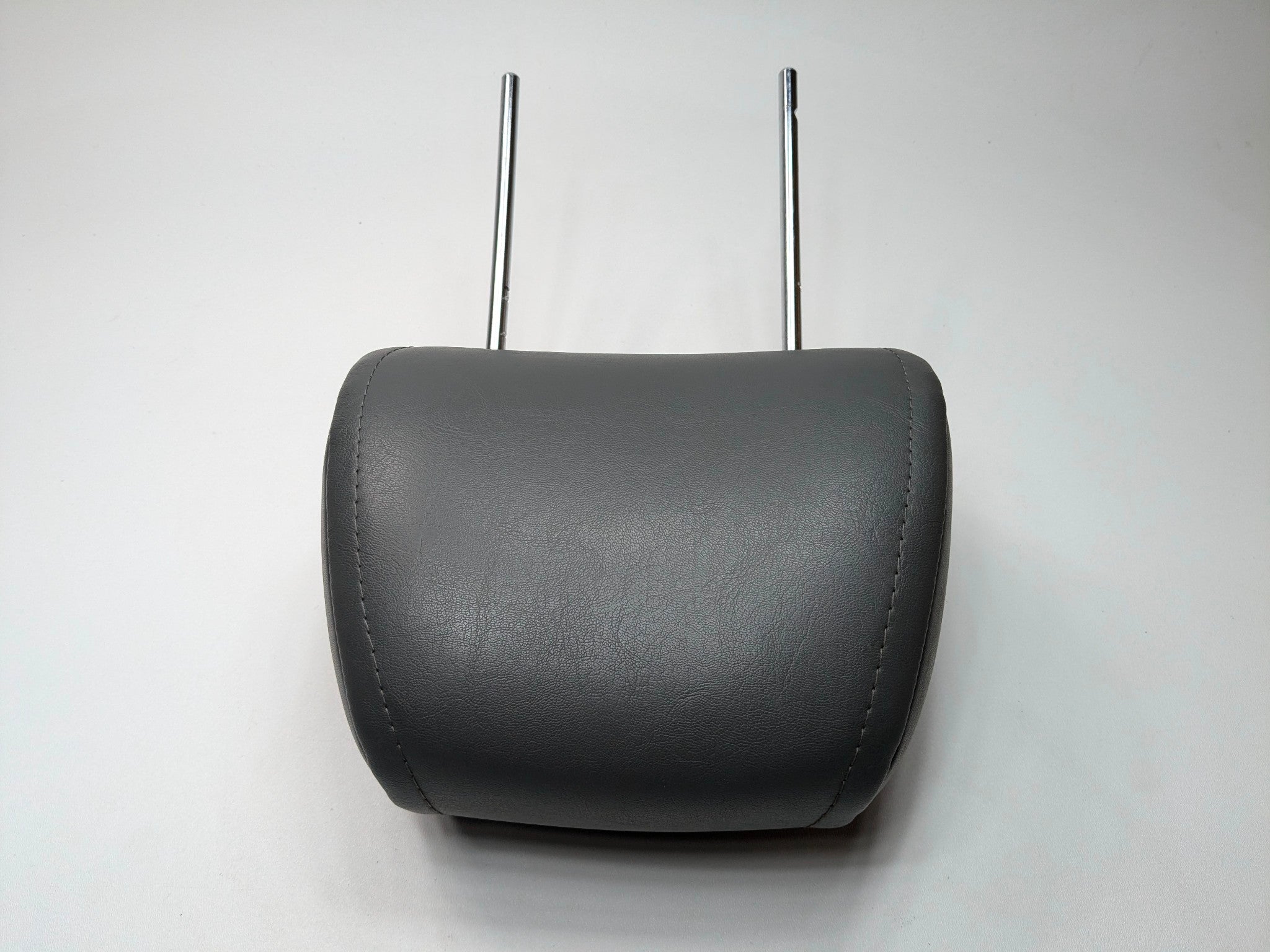 05 - 07 OEM JEEP GRAND CHEROKEE FRONT RIGHT PASSENGER SIDE SEAT HEADREST BLACK