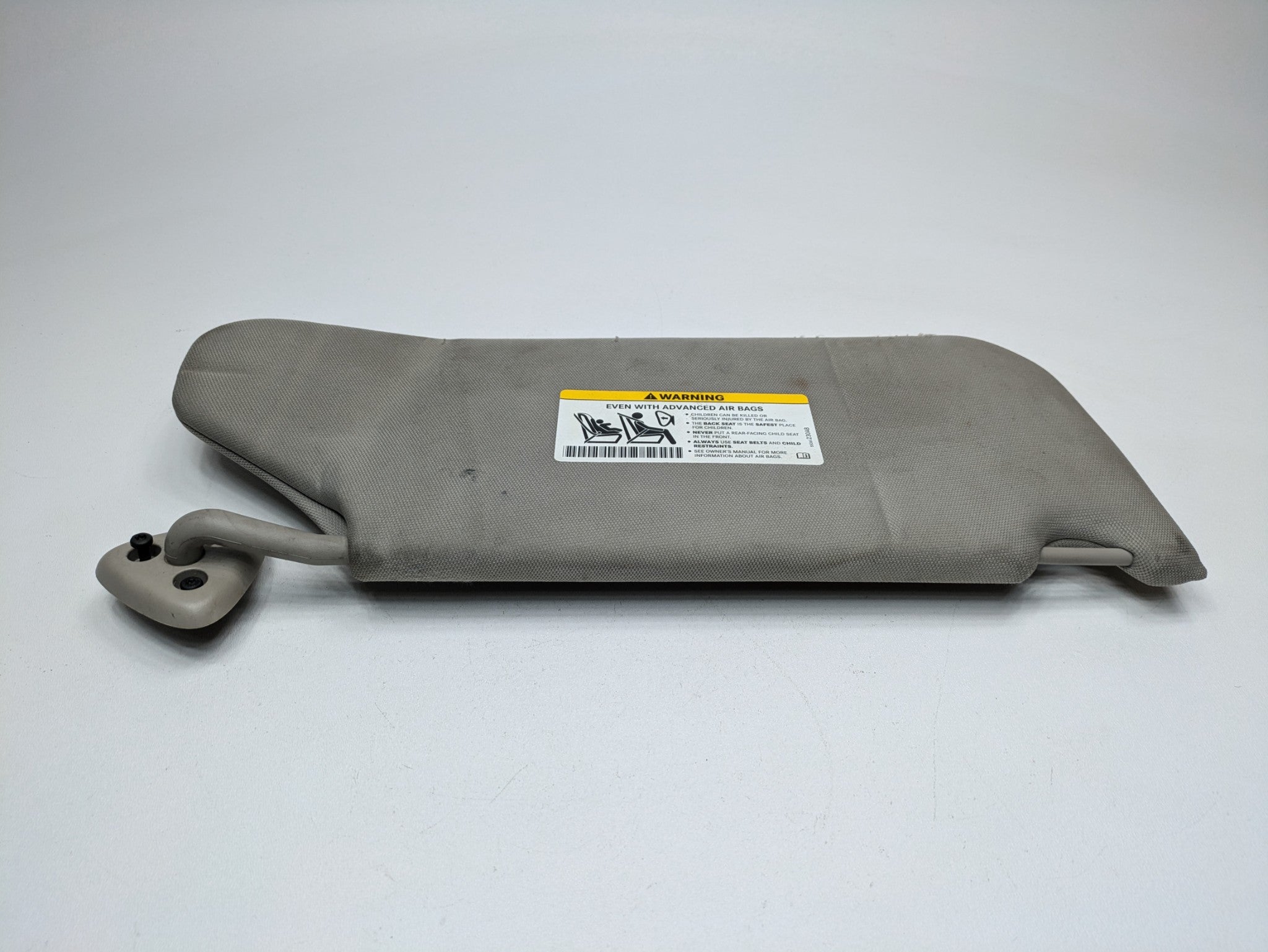 05 - 07 OEM CHRYSLER 300 FRONT LEFT DRIVER SIDE INTERIOR UPPER ROOF SUN VISOR