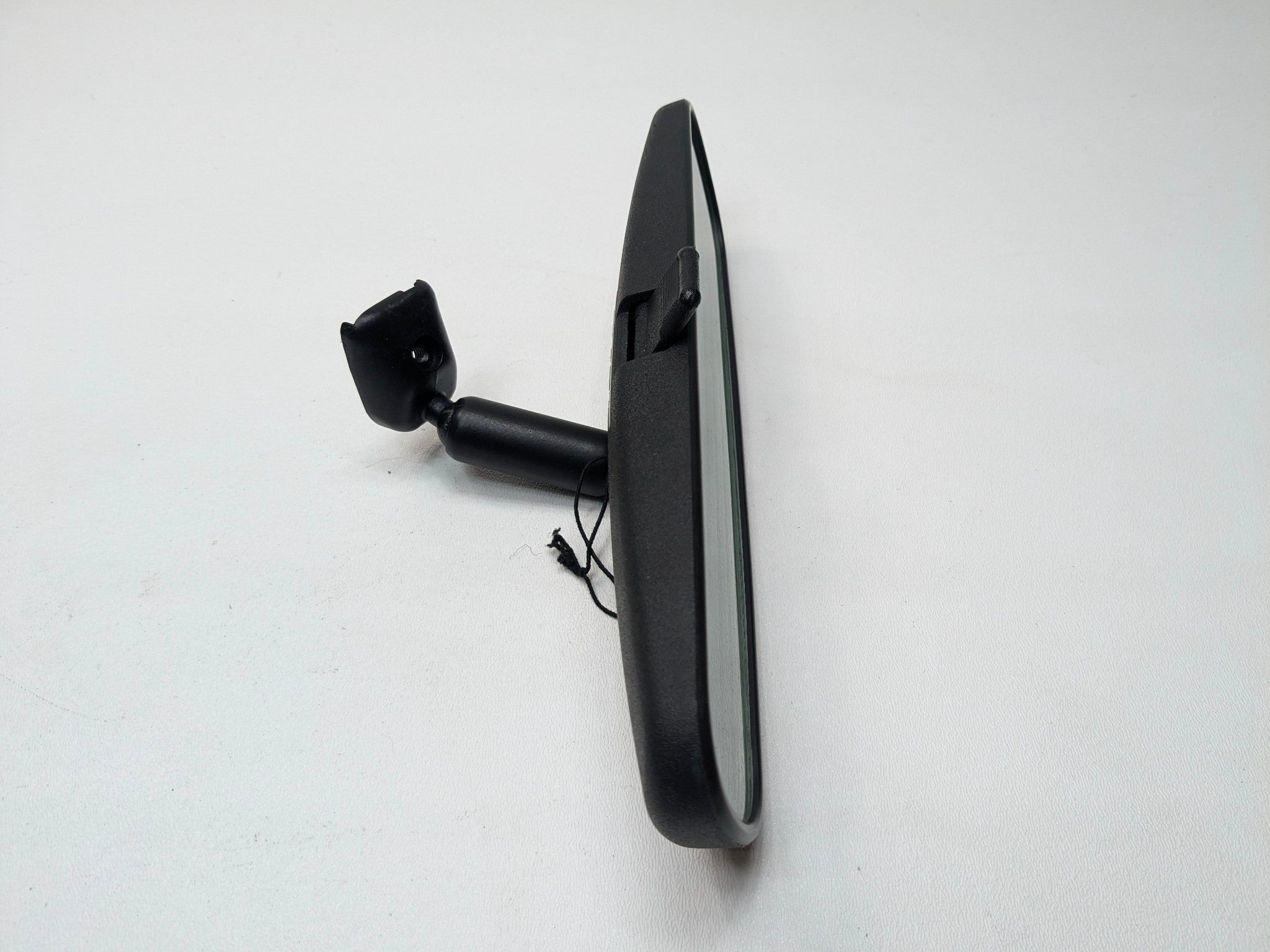 05 - 07 OEM CHRYSLER 300 INTERIOR UPPER ROOF REAR VIEW MIRROR WITH AUTO DIMMING