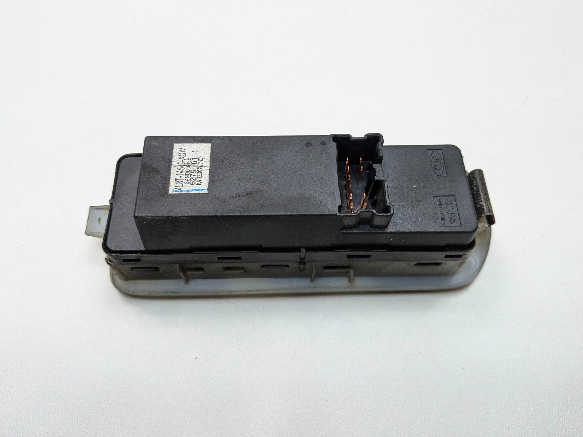05 - 07 OEM FORD ESCAPE FRONT LEFT DRIVER SIDE DOOR WINDOW MASTER SWITCH CONTROL