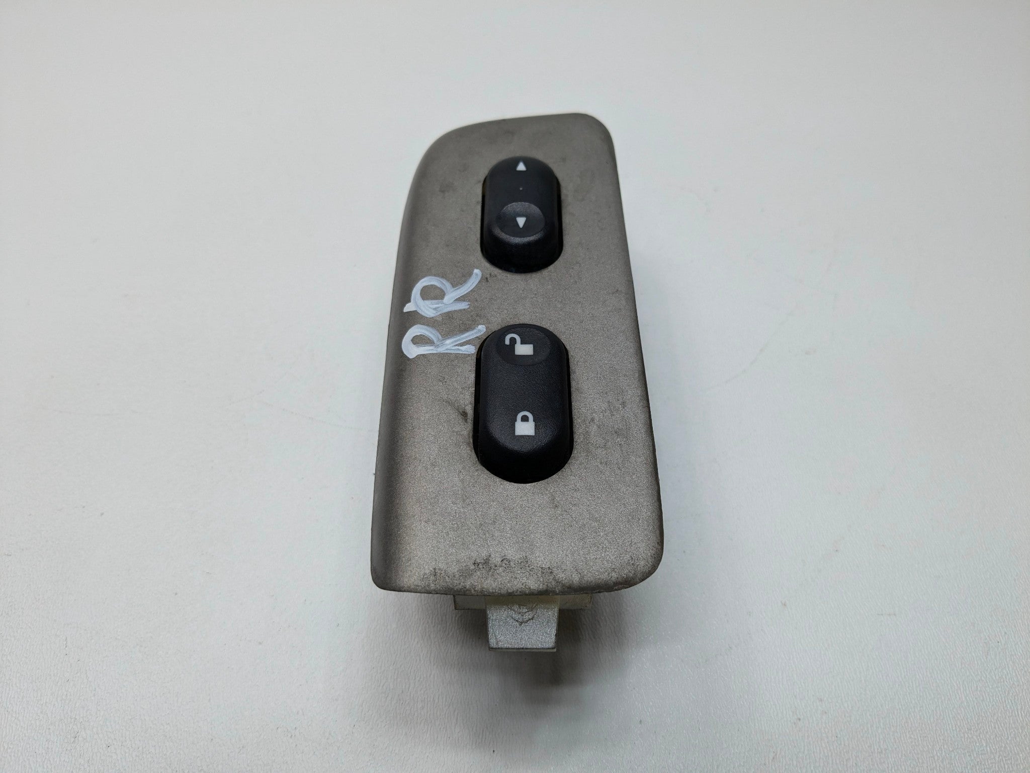 05 - 07 OEM FORD ESCAPE FRONT RIGHT PASSENGER SIDE DOOR WINDOW SWITCH CONTROL