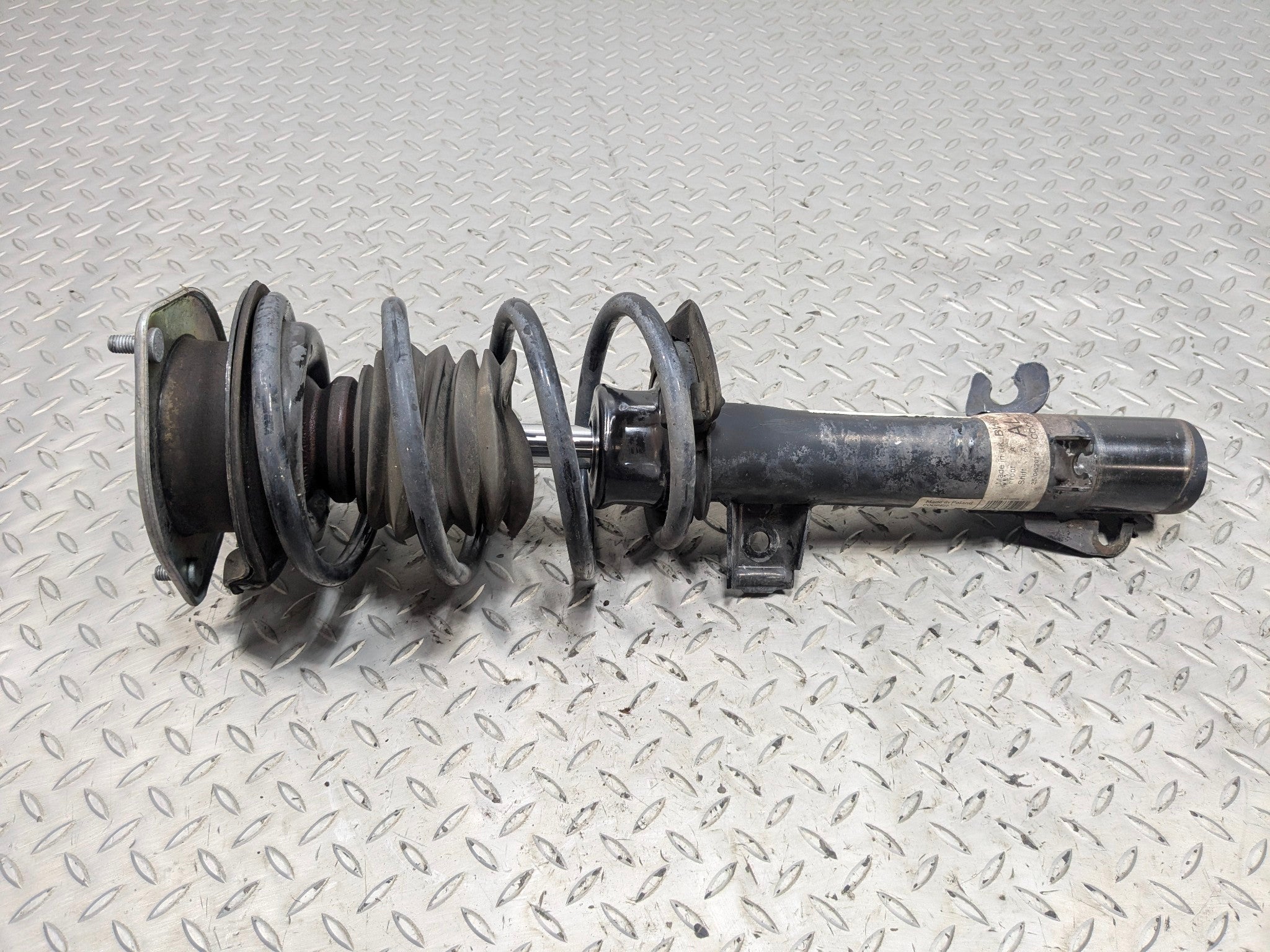 2010 - 2013 OEM MINI COOPER FRONT LEFT DRIVER STRUT SHOCK ABSORBER ASSEMBLY