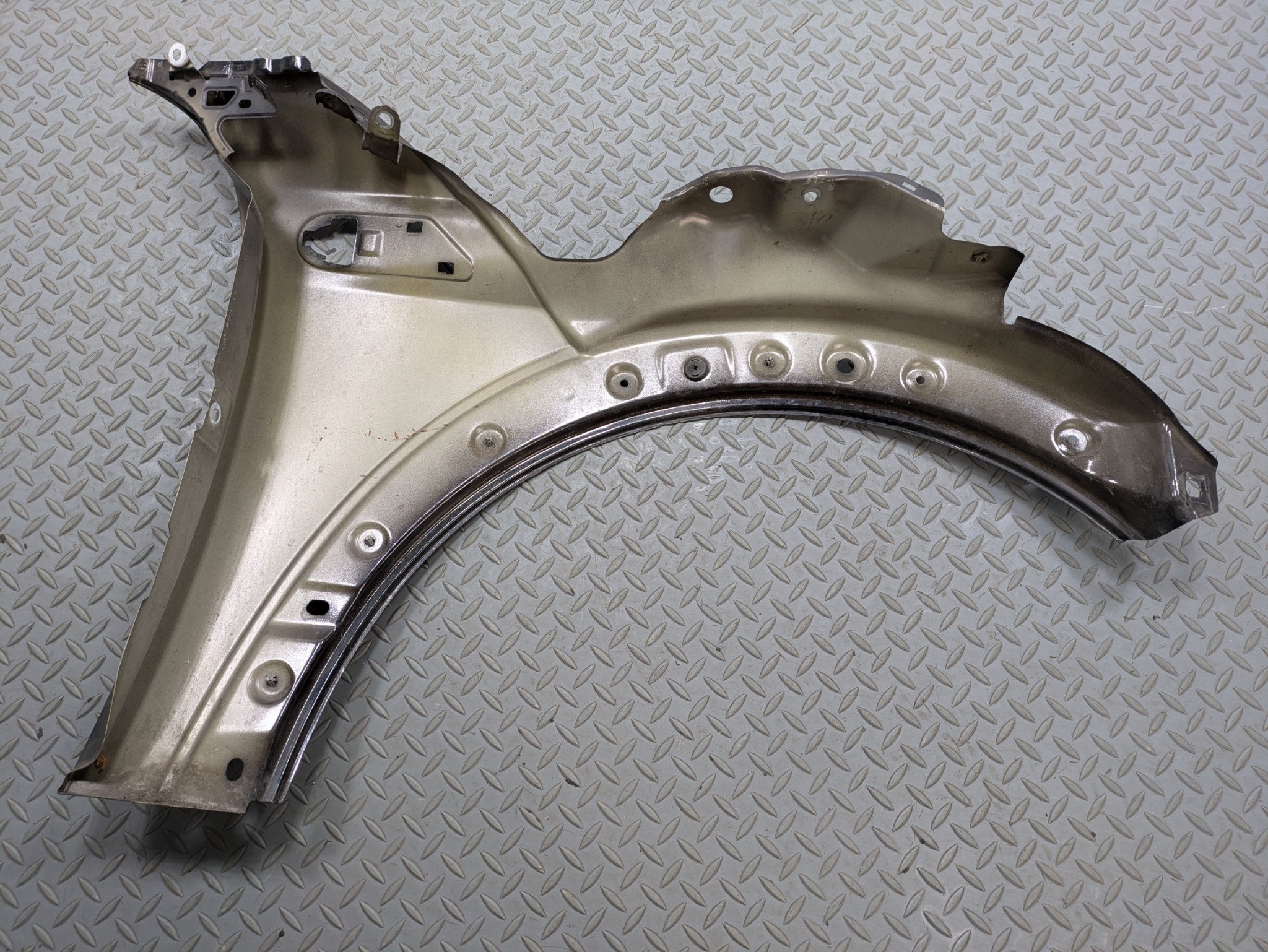 2010 - 2013 OEM MINI FRONT LEFT DRIVER SIDE FENDER SHELL PANEL BLACK