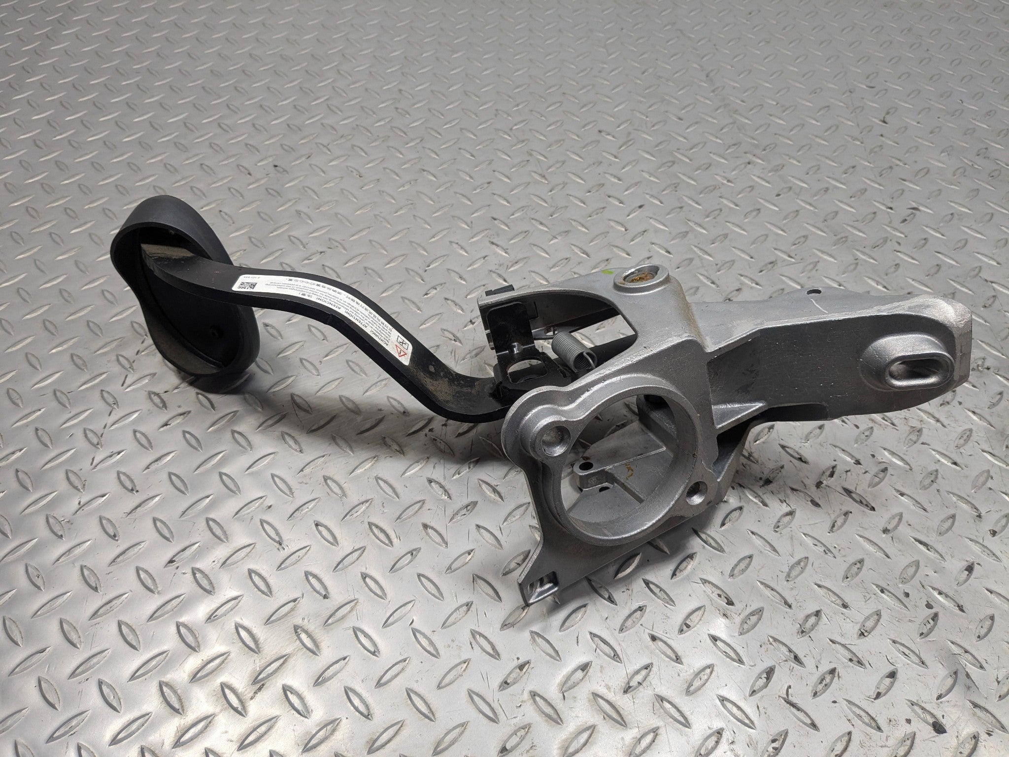 2010 - 2013 OEM MINI COOPER FOOT STOP BRAKE PEDAL WITH BRACKET ASSEMBLY