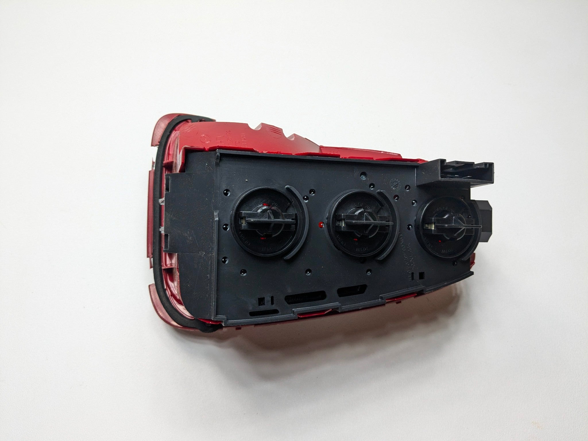 2010 - 2013 OEM MINI COOPER REAR LEFT DRIVER SIDE TAIL LIGHT ASSEMBLY