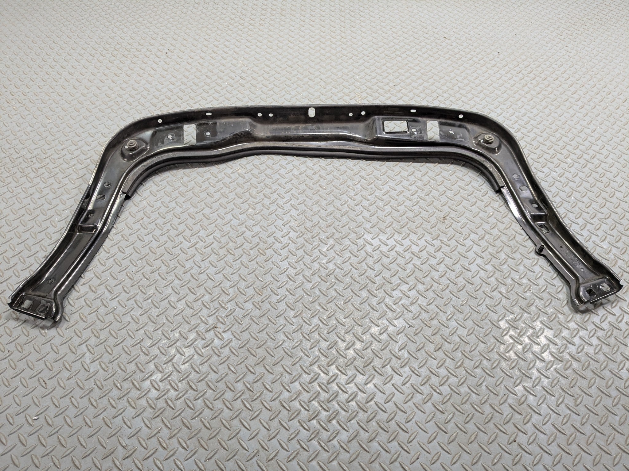 2010 - 2013 OEM MINI COOPER FRONT RADIATOR UPPER SUPPORT BRACE BRACKET