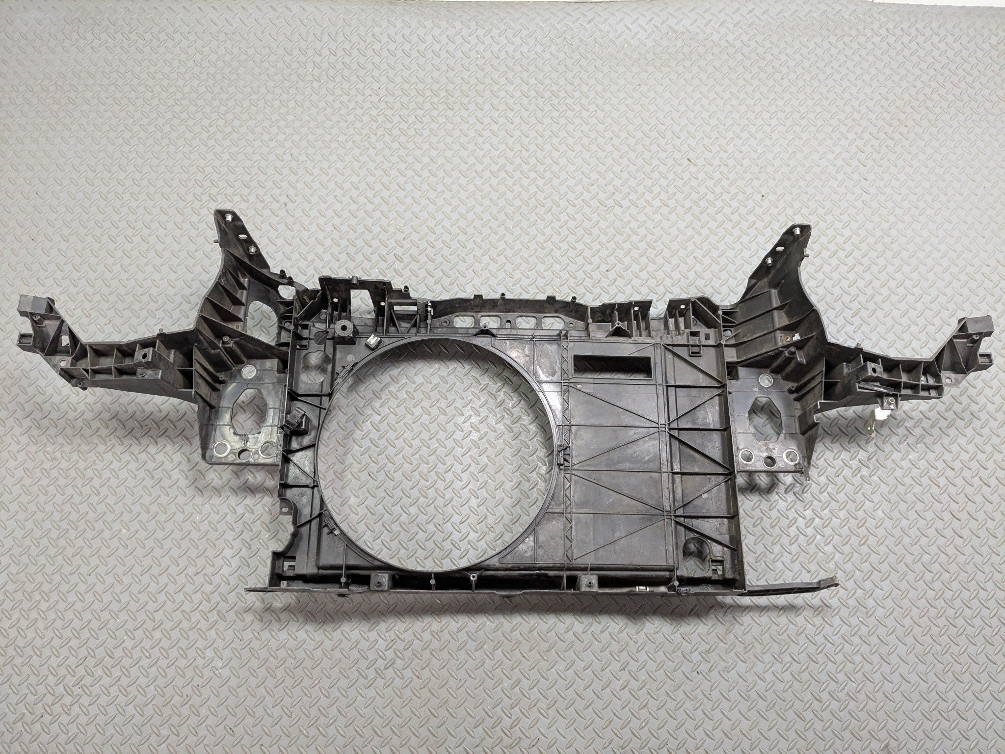 2010 - 2013 OEM MINI COOPER RADIATOR SUPPORT FRONT HEADER PANEL ASSEMBLY