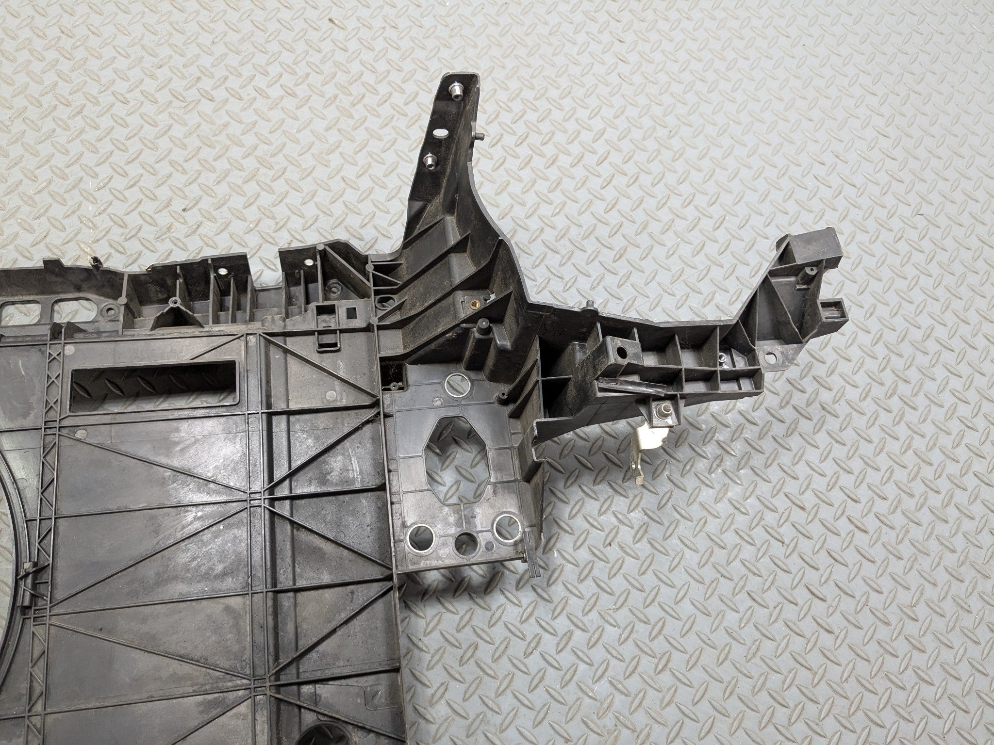 2010 - 2013 OEM MINI COOPER RADIATOR SUPPORT FRONT HEADER PANEL ASSEMBLY