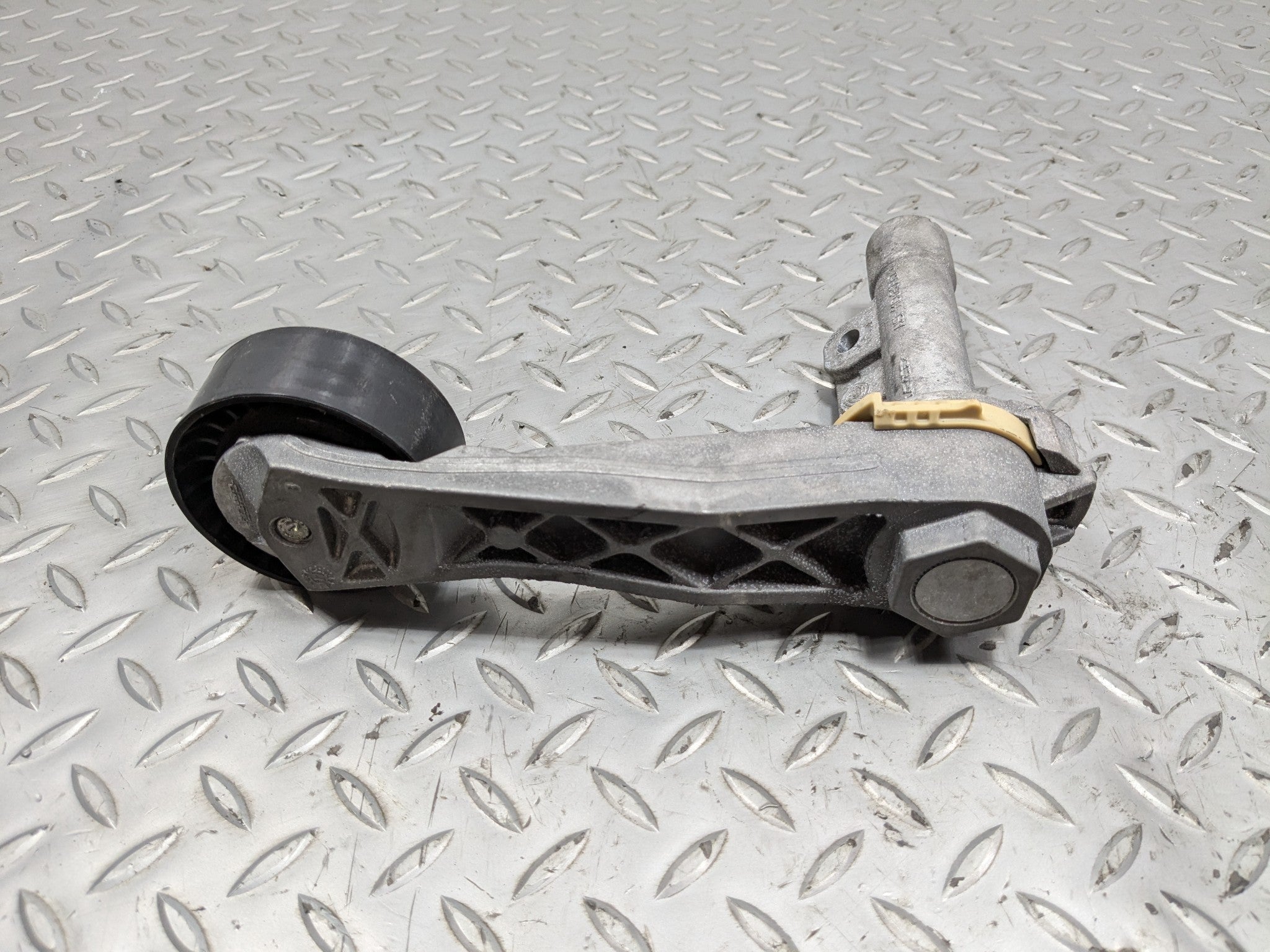 2010 - 2013 OEM MINI COOPER ENGINE ALTERNATOR MECHANICAL BELT TENSIONER