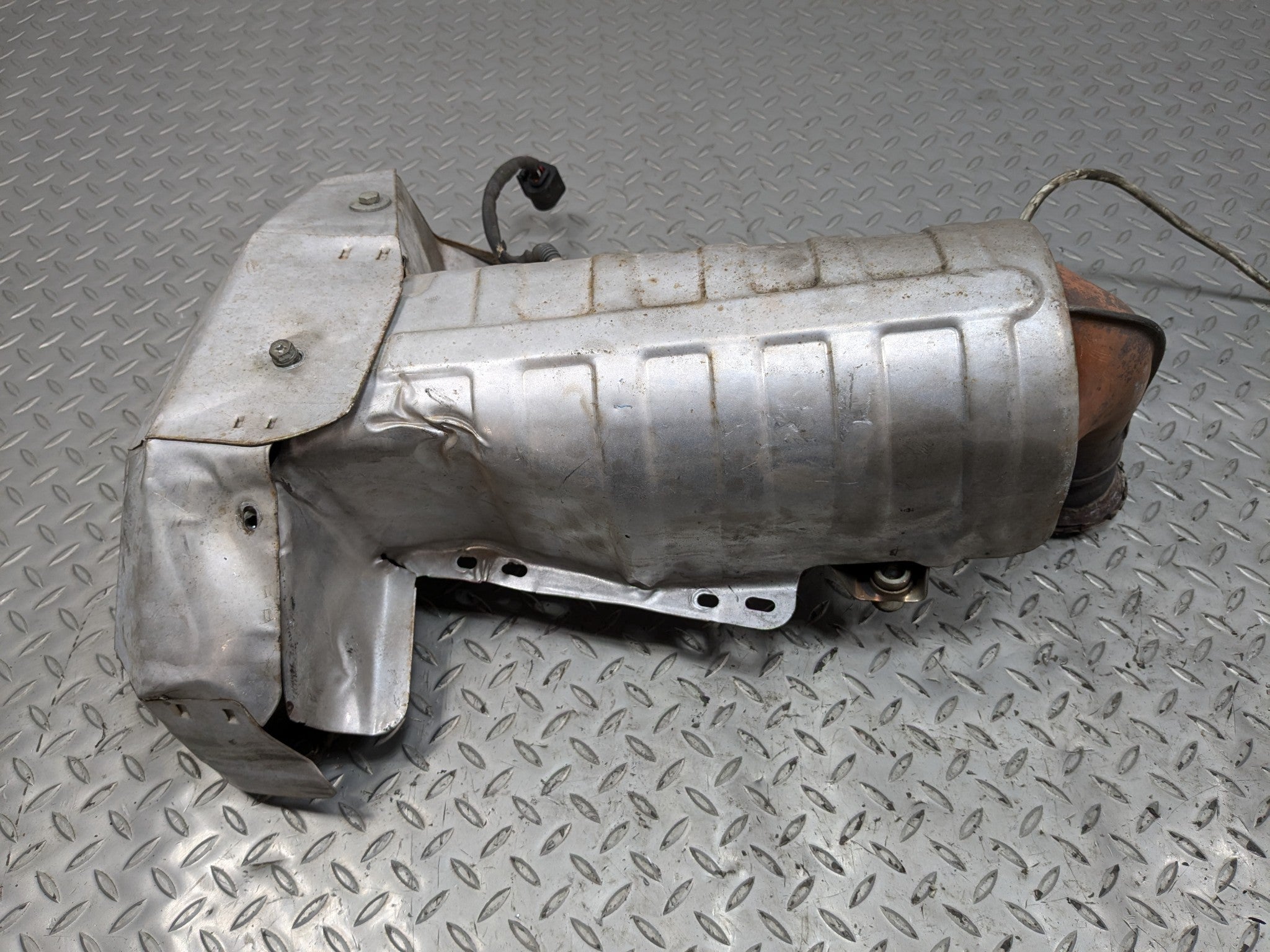 2010 - 2013 OEM MINI COOPER EXHAUST MANIFOLD HEADER WITH HEAT SHIELD