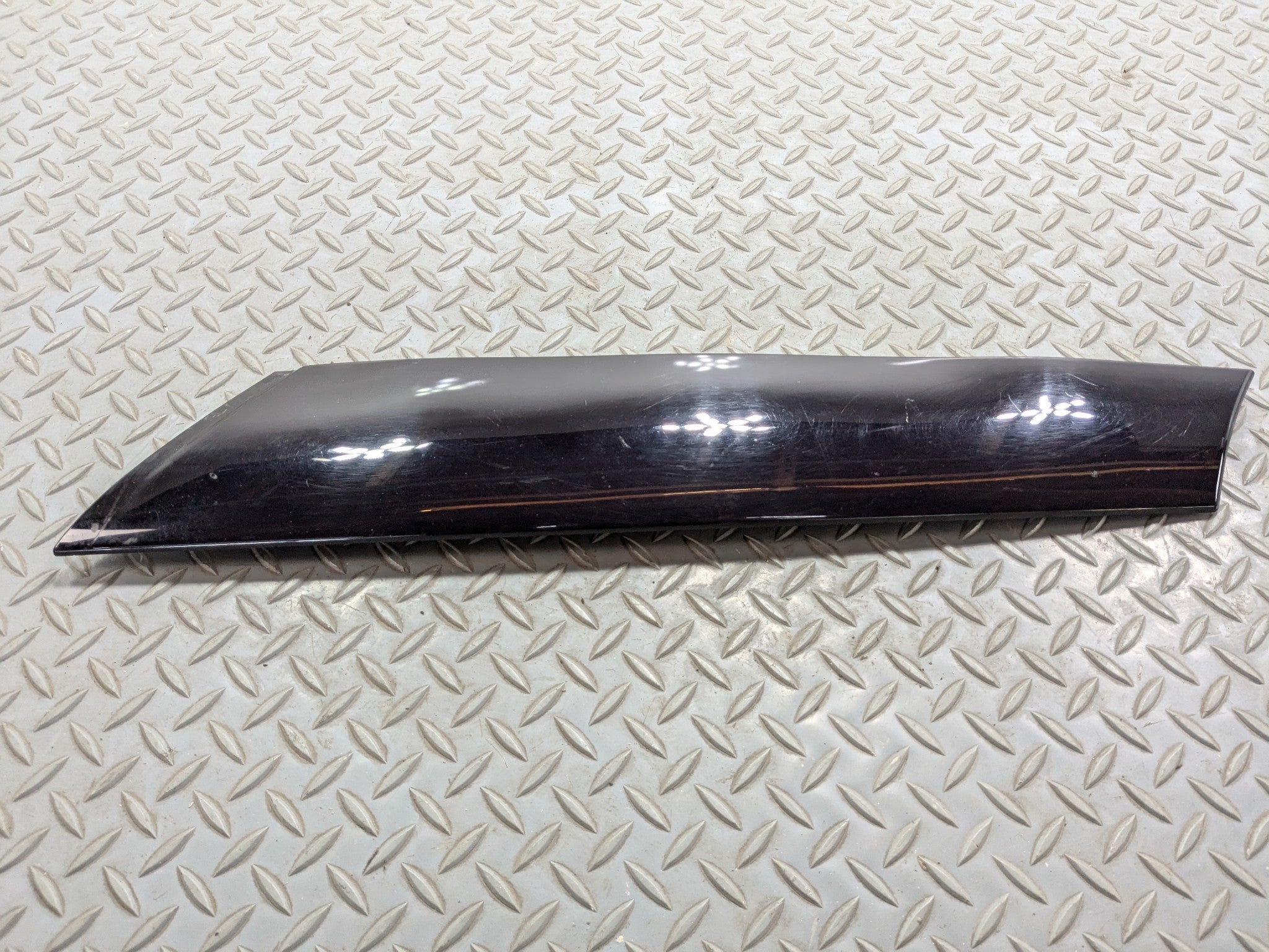 2010 - 2013 OEM MINI COOPER FRONT RIGHT PASSENGER SIDE WINDSHIELD PANEL A PILLAR