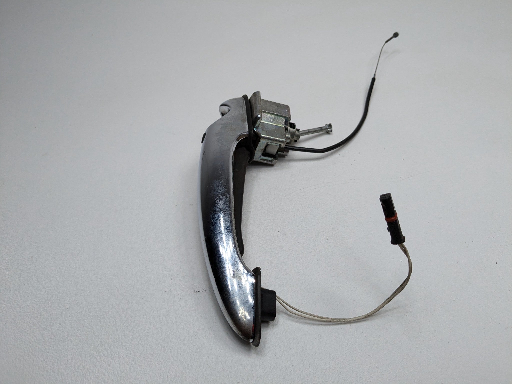 2010 - 2013 OEM MINI COOPER LEFT DRIVER EXTERIOR DOOR HANDLE ASSEMBLY CHROME