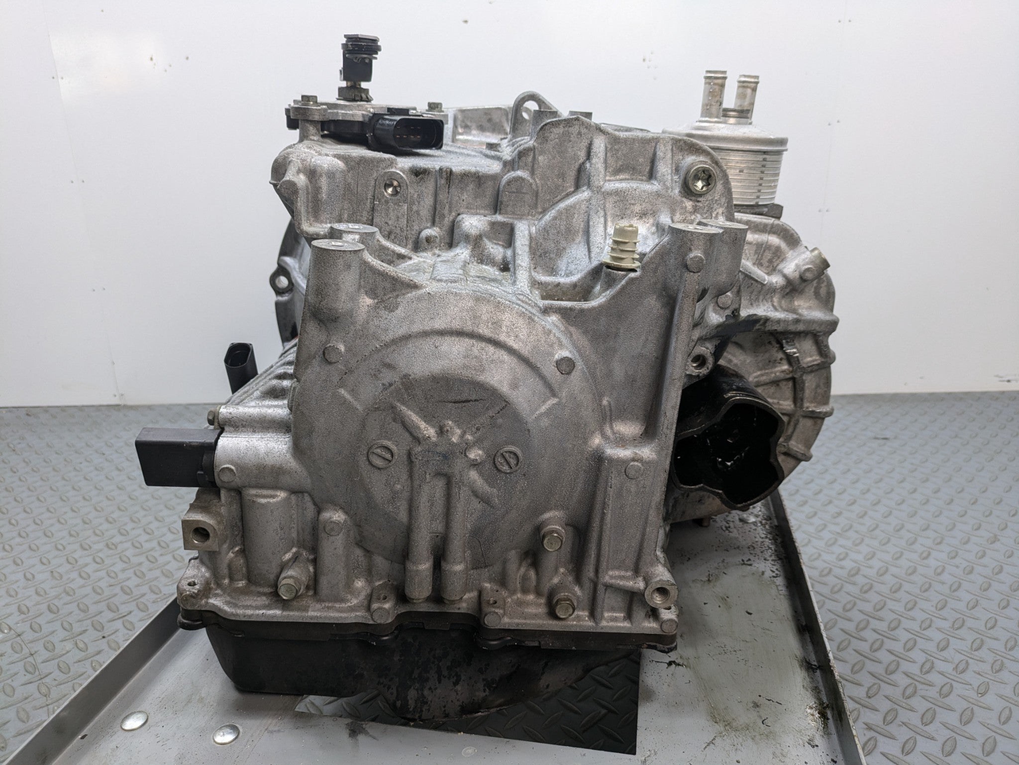 2010 - 2013 OEM MINI COOPER 6 SPEED AUTOMATIC TRANSMISSION ASSEMBLY