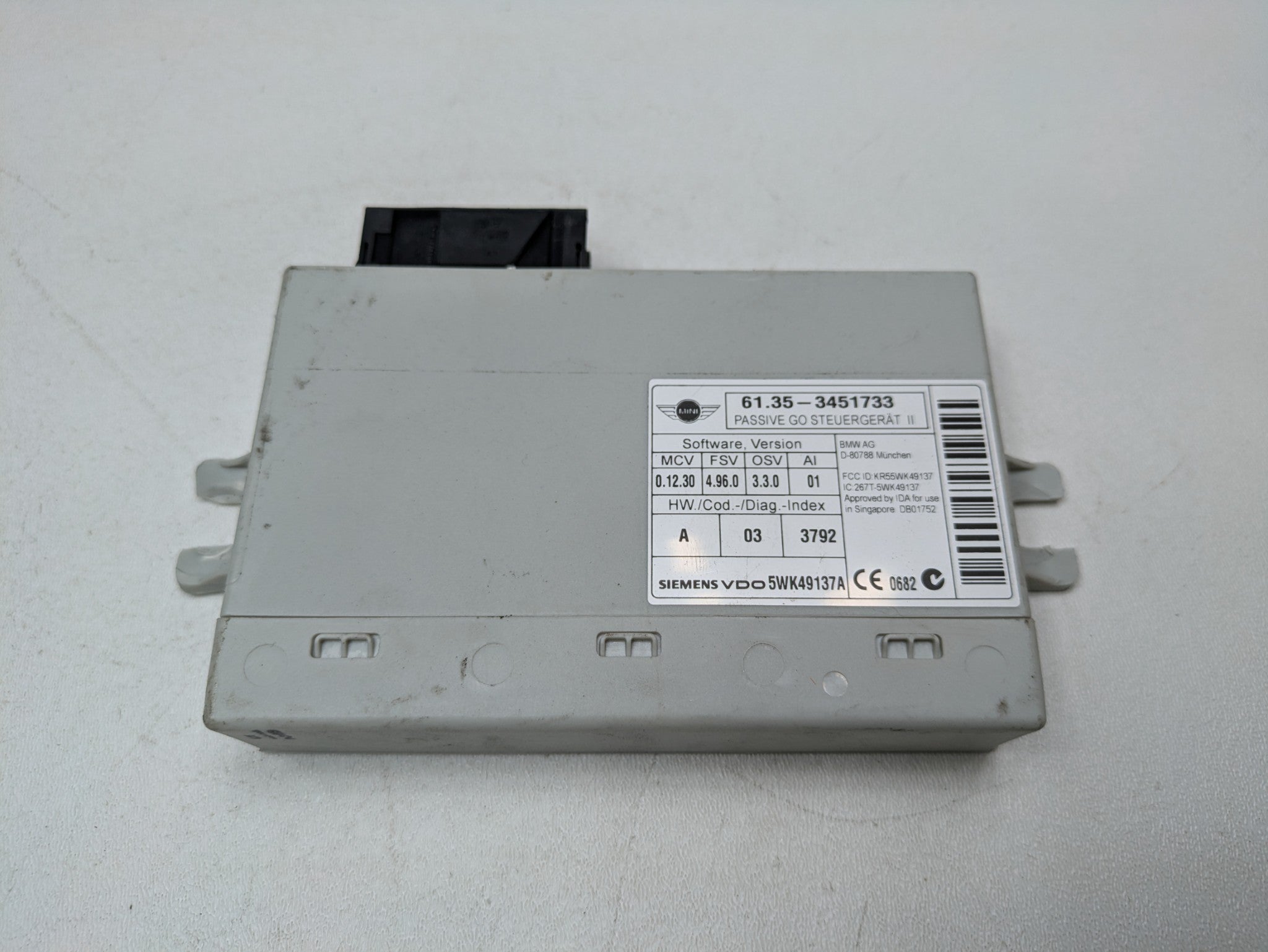 2010 - 2013 OEM MINI COOPER PASSIVE KEYLESS ENTRY CONTROL MODULE UNIT