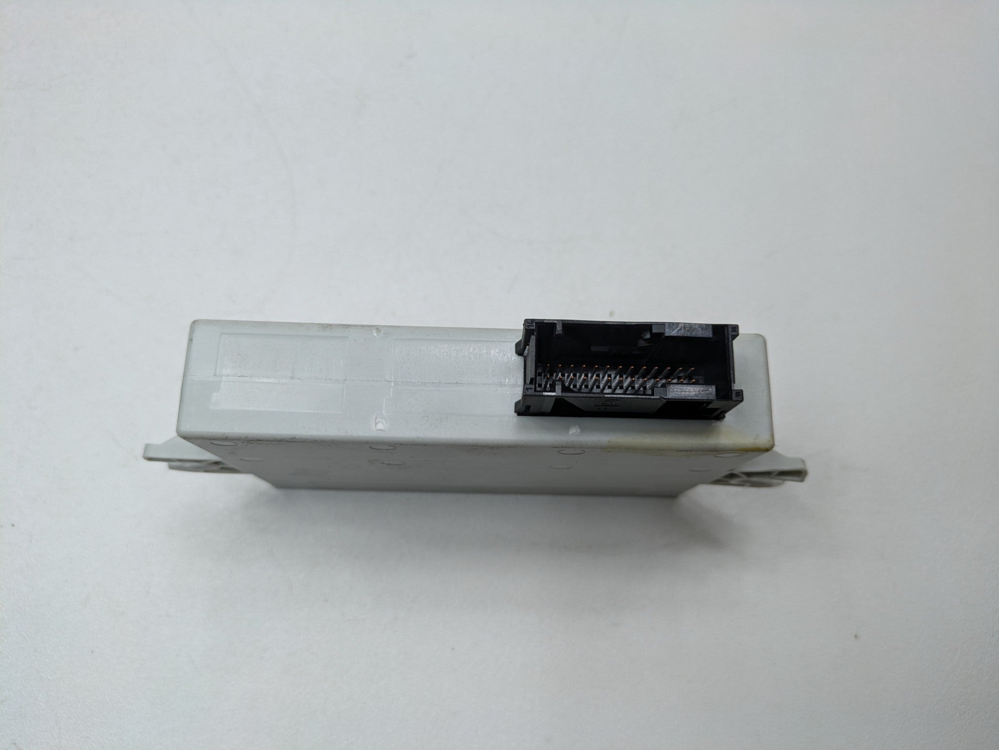 2010 - 2013 OEM MINI COOPER PASSIVE KEYLESS ENTRY CONTROL MODULE UNIT
