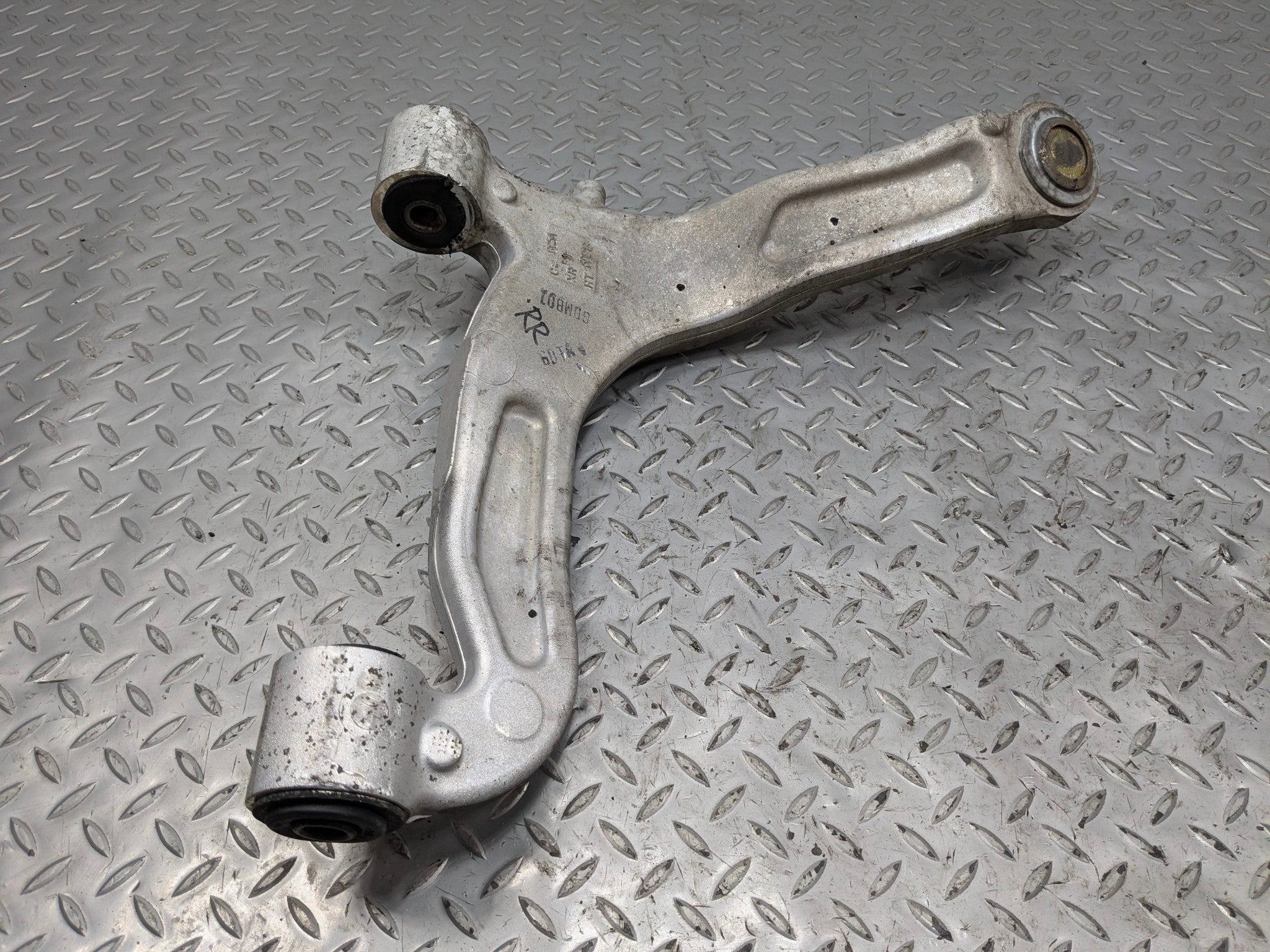 2005 - 2007 OEM CADILLAC CTS REAR RIGHT PASSENGER SIDE UPPER CONTROL ARM