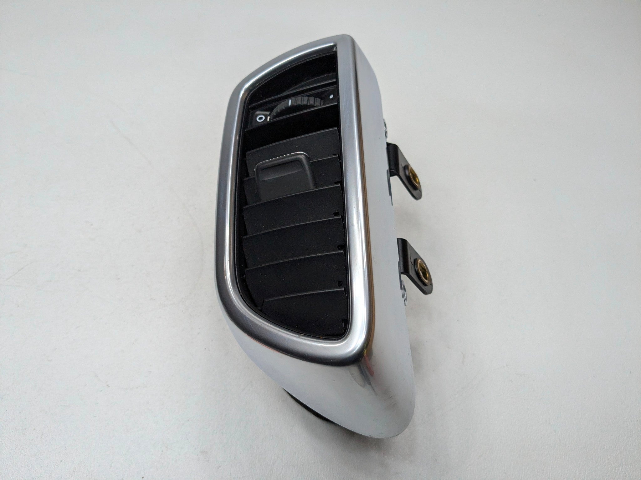 11 - 14 OEM PORSCHE CAYENNE FRONT LEFT DRIVER SIDE DASH HEATER AC VENT GRILLE