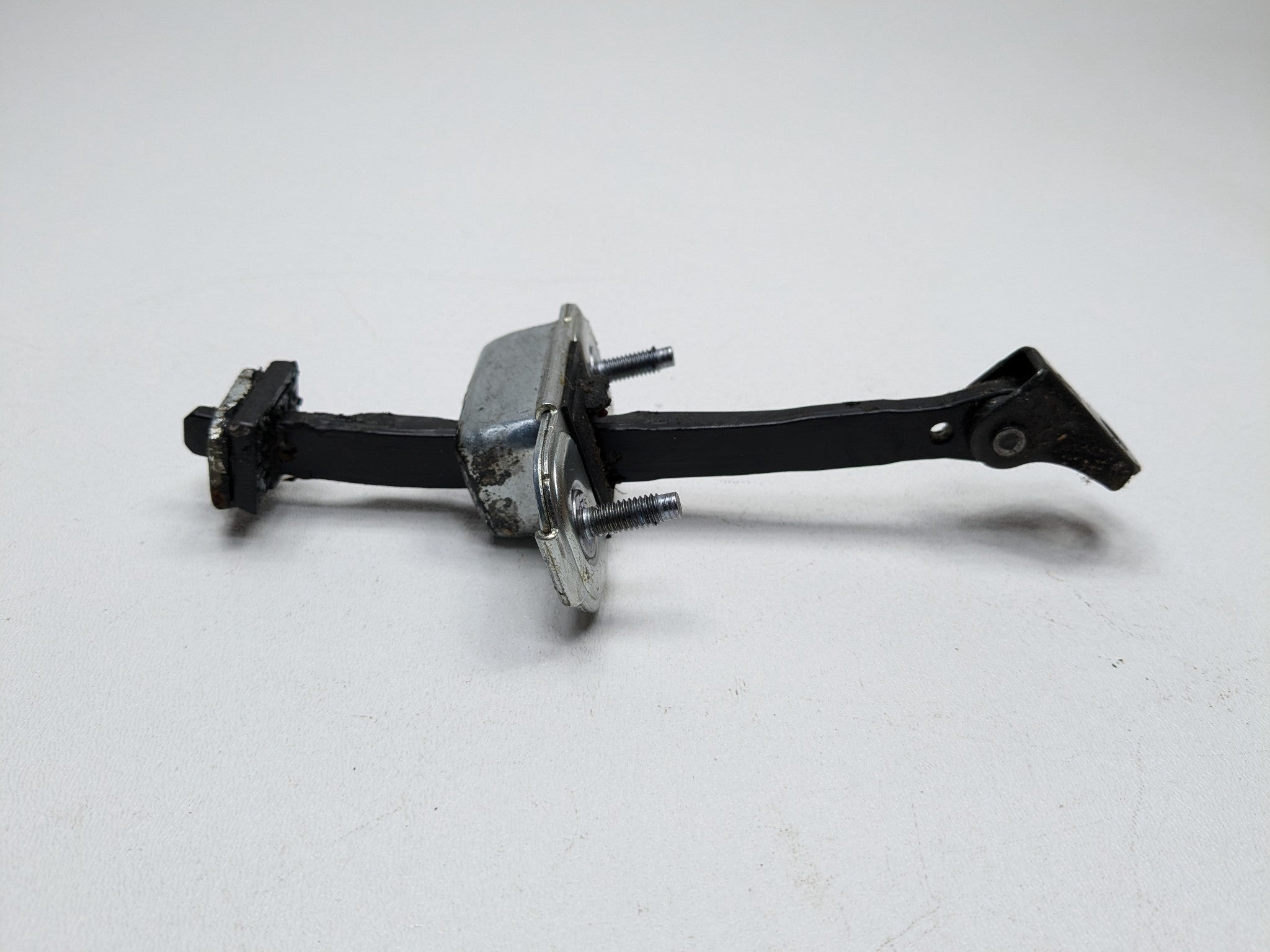 12 - 14 HYUNDAI AZERA OEM DOOR CHECK STRAP STOPPER FRONT RIGHT PASSENGER SIDE