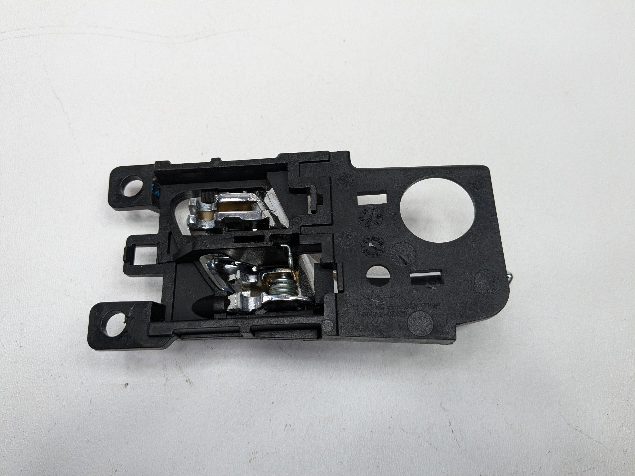 12 - 14 HYUNDAI AZERA OEM INTERIOR DOOR RELEASE HANDLE REAR RIGHT PASSENGER SIDE