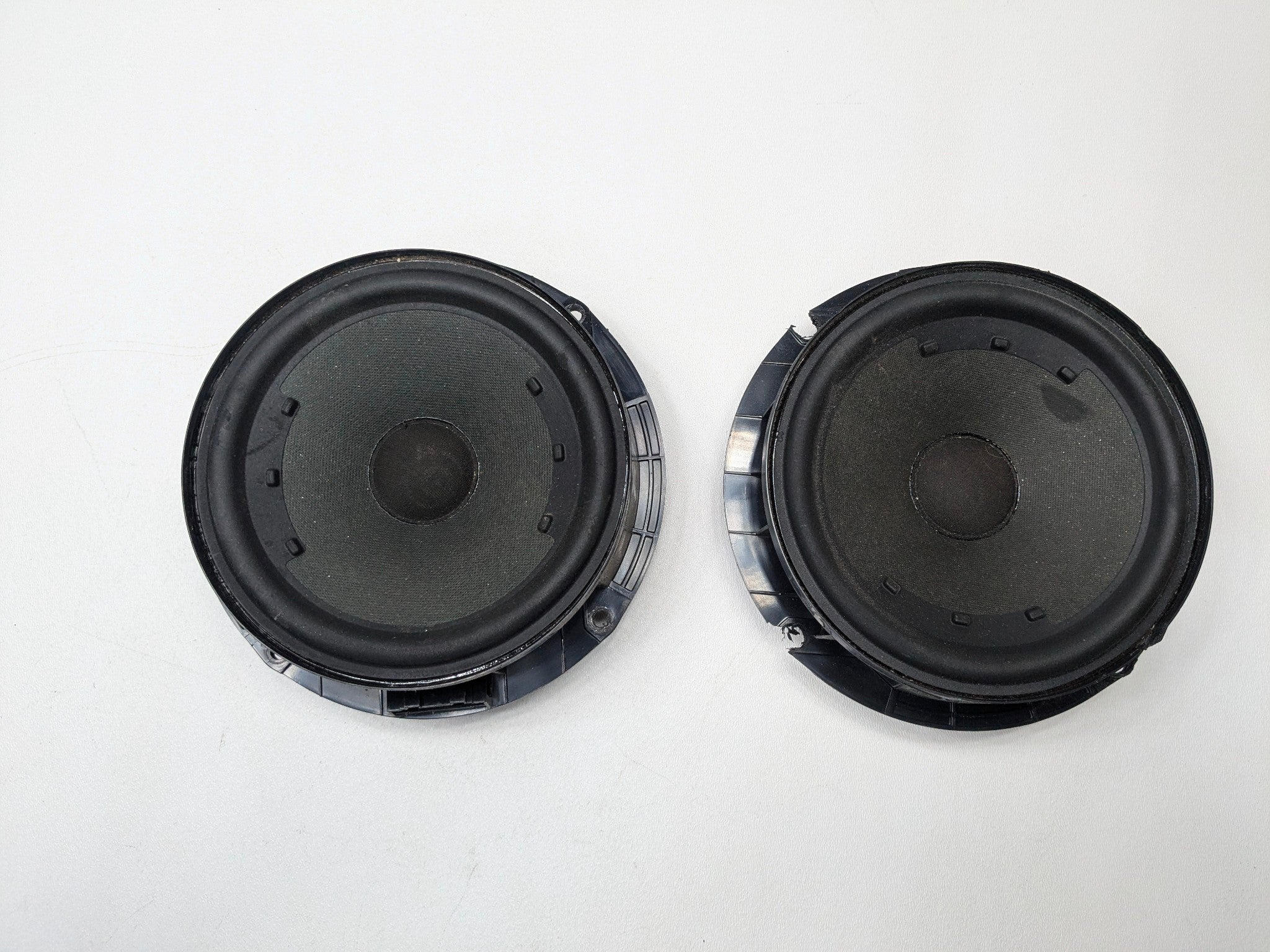 2010 - 2015 VOLKSWAGEN PASSAT OEM SPEAKER INTERIOR AUDIO SOUND SYSTEM SET OF 5
