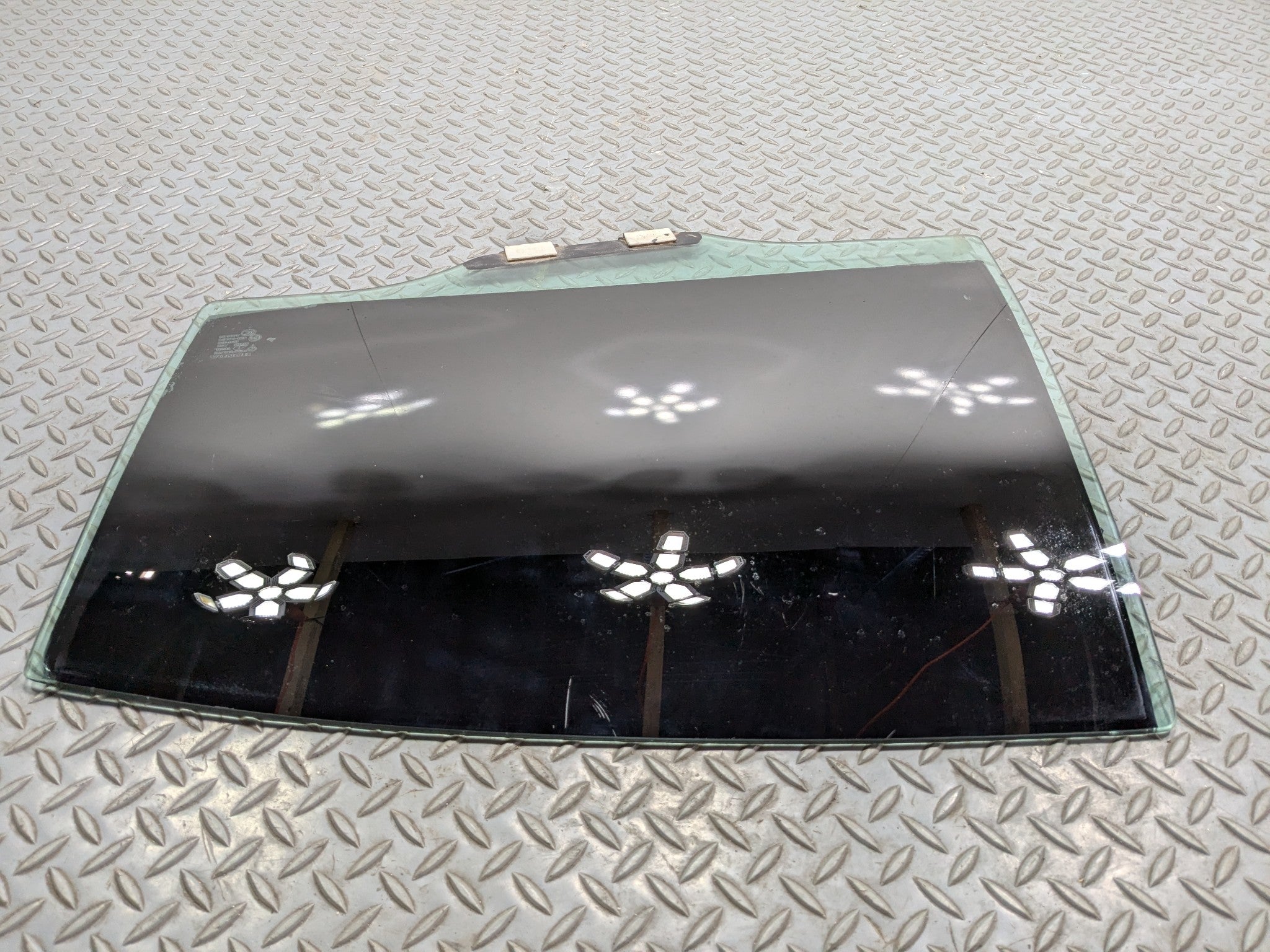 2004 - 2006 ACURA TL OEM DOOR WINDOW GLASS REAR LEFT DRIVER SIDE