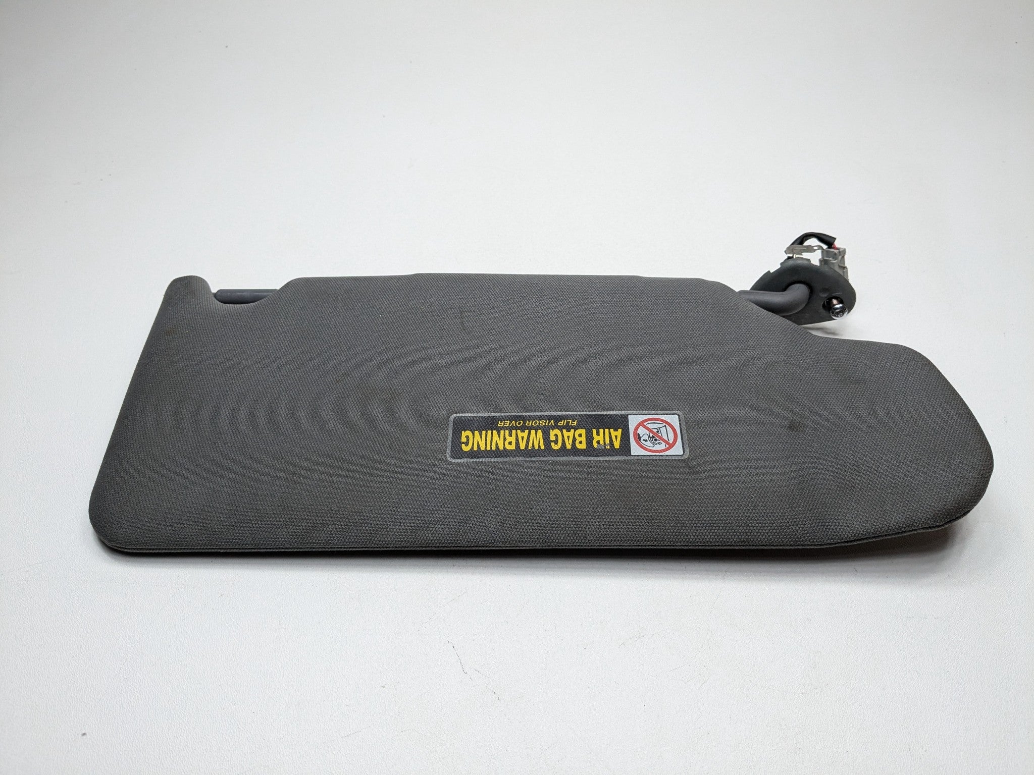 2004 - 2006 ACURA TL OEM SUN VISOR UPPER ROOF FRONT LEFT DRIVER SIDE