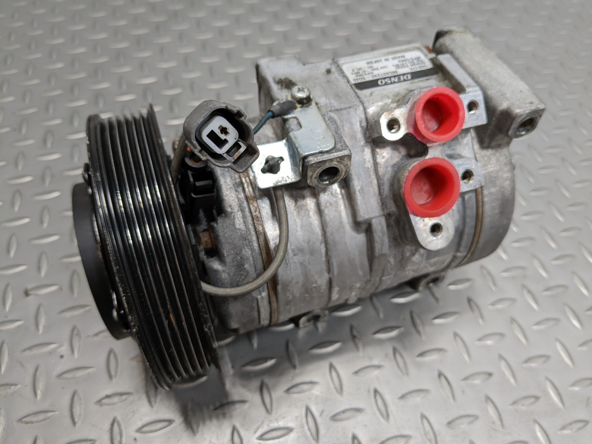 2004 - 2006 ACURA TL OEM AC AIR CONDITIONING AIR COMPRESSOR 6 CYLINDER 3.2 L