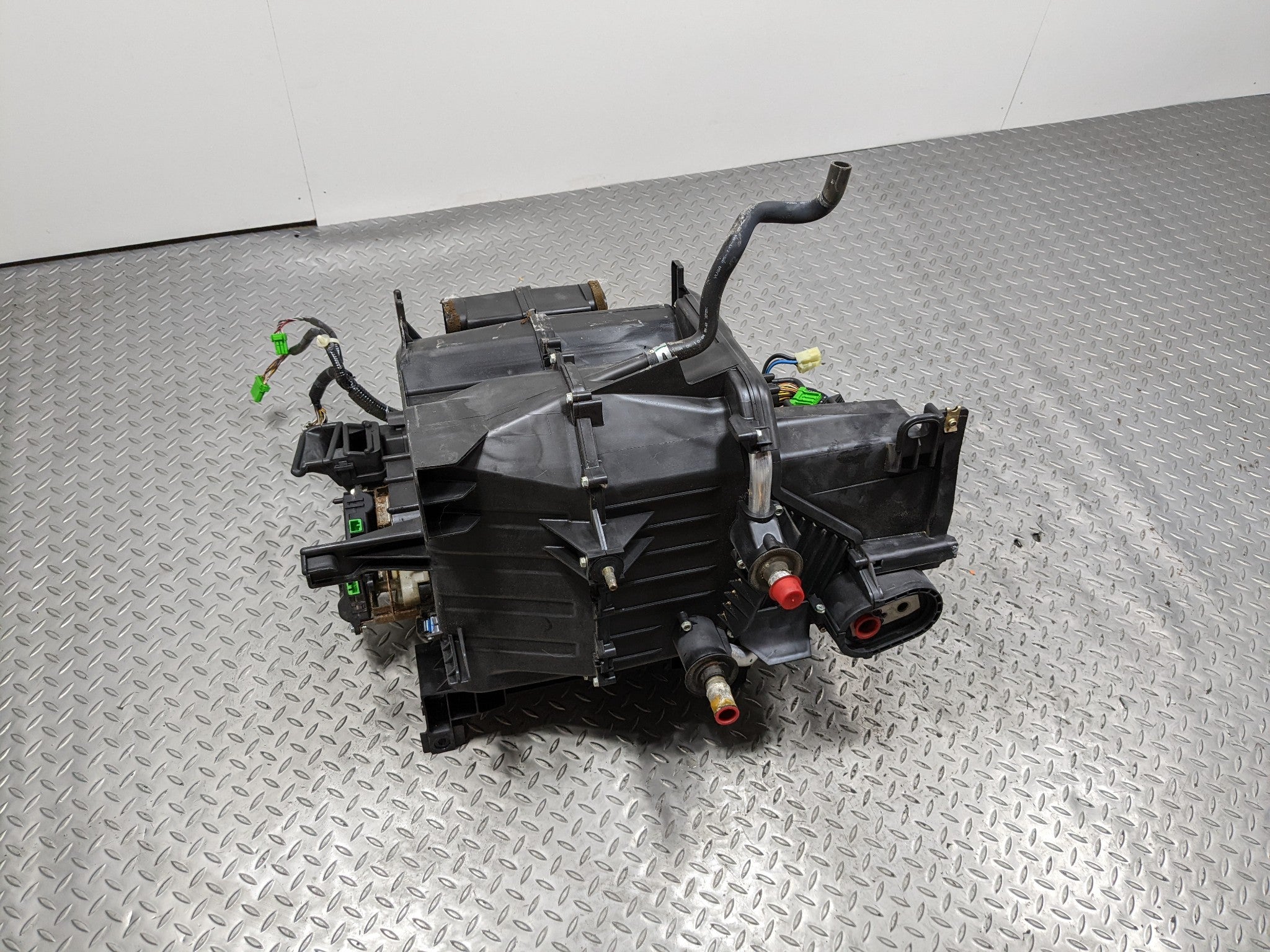 2004 - 2006 ACURA TL OEM AC CLIMATE HEATER BLOWER HOUSING ASSEMBLY