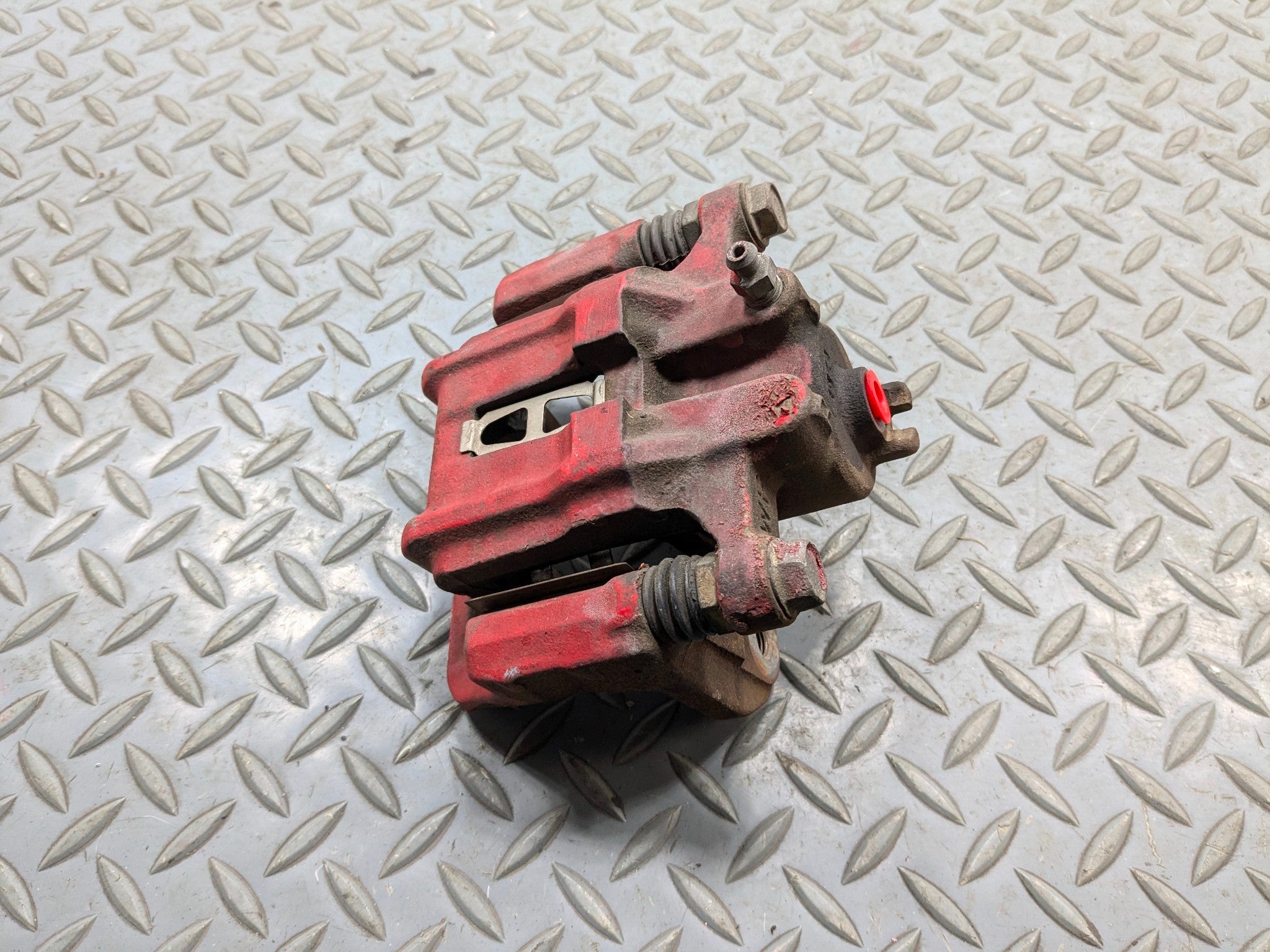 2004 - 2006 ACURA TL OEM BRAKE CALIPER ASSEMBLY REAR LEFT DRIVER SIDE