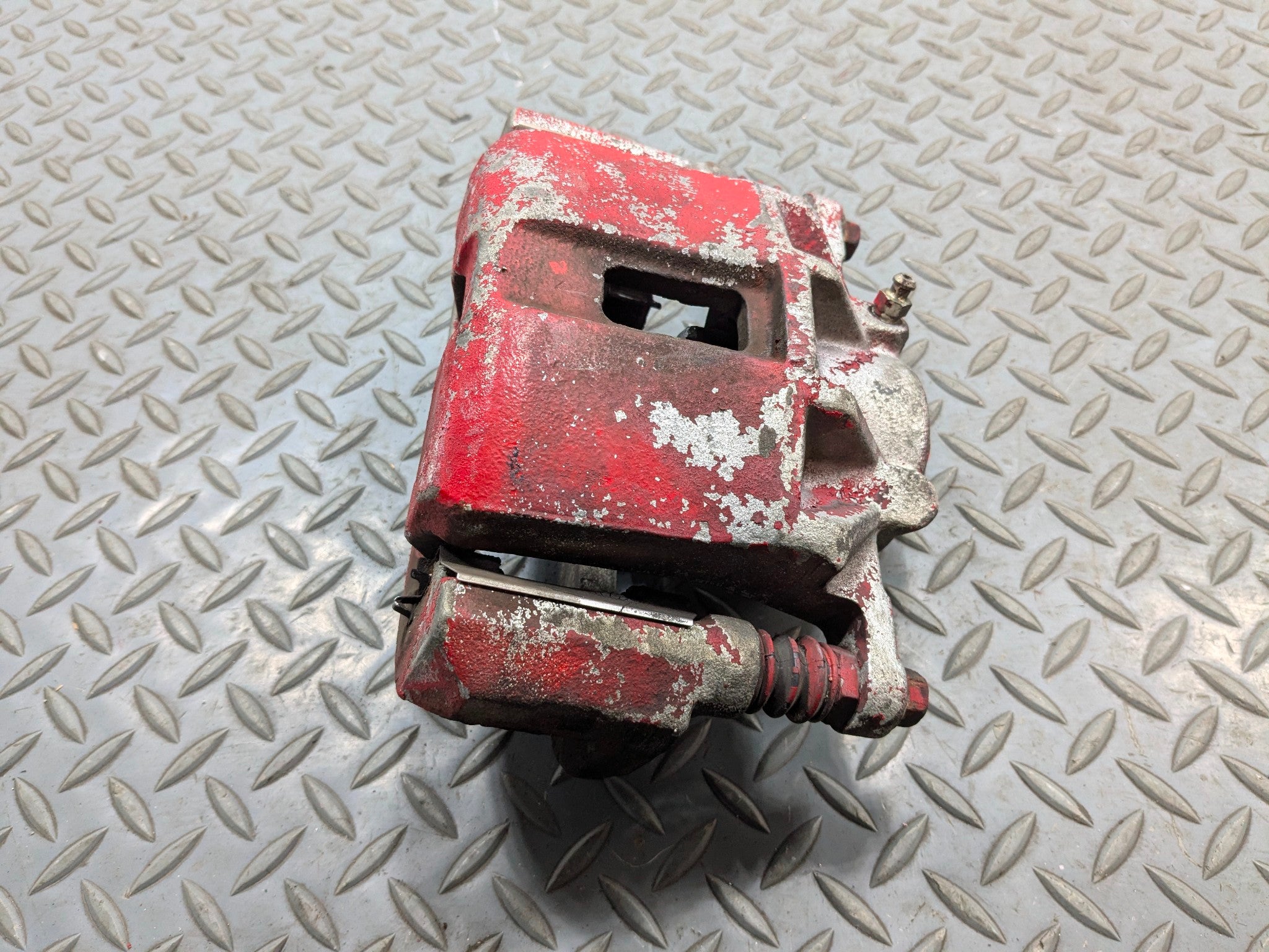 2004 - 2006 ACURA TL OEM BRAKE CALIPER ASSEMBLY FRONT RIGHT PASSENGER SIDE