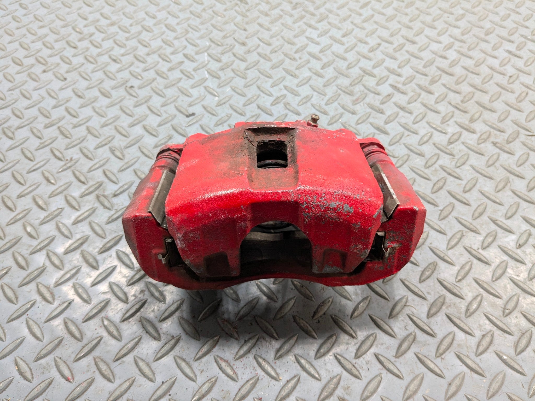 2004 - 2006 ACURA TL OEM BRAKE CALIPER ASSEMBLY FRONT LEFT DRIVER SIDE