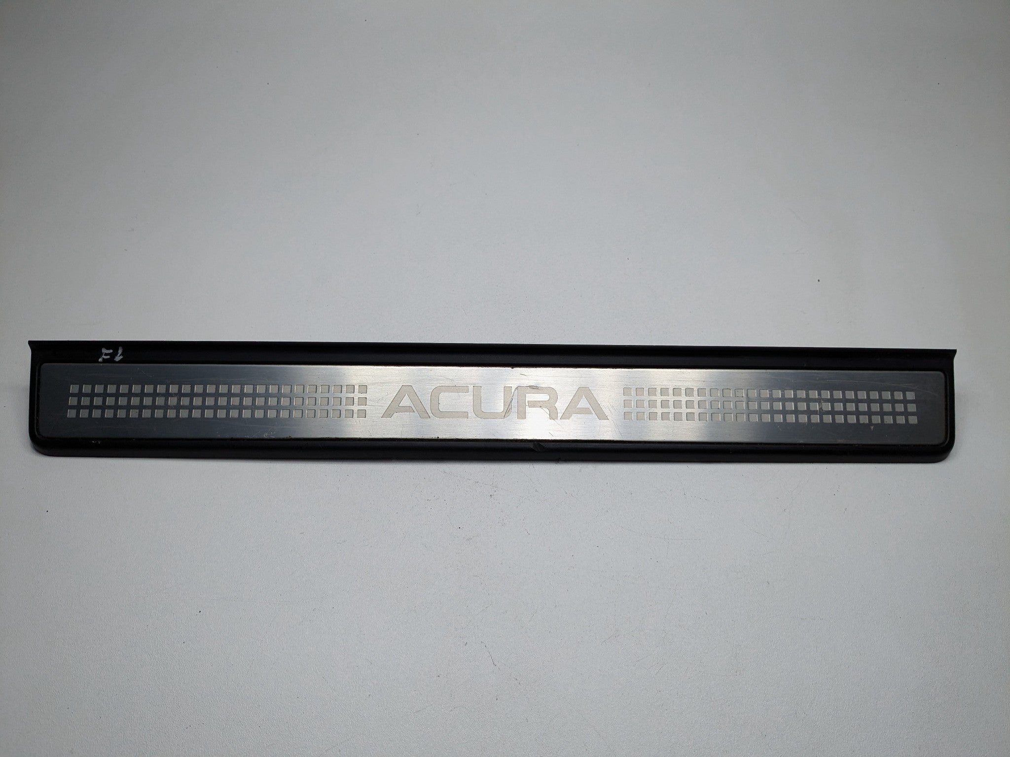 2004 - 2006 ACURA TL OEM DOOR TRIM PANEL SILL PLATE FRONT LEFT DRIVER SIDE